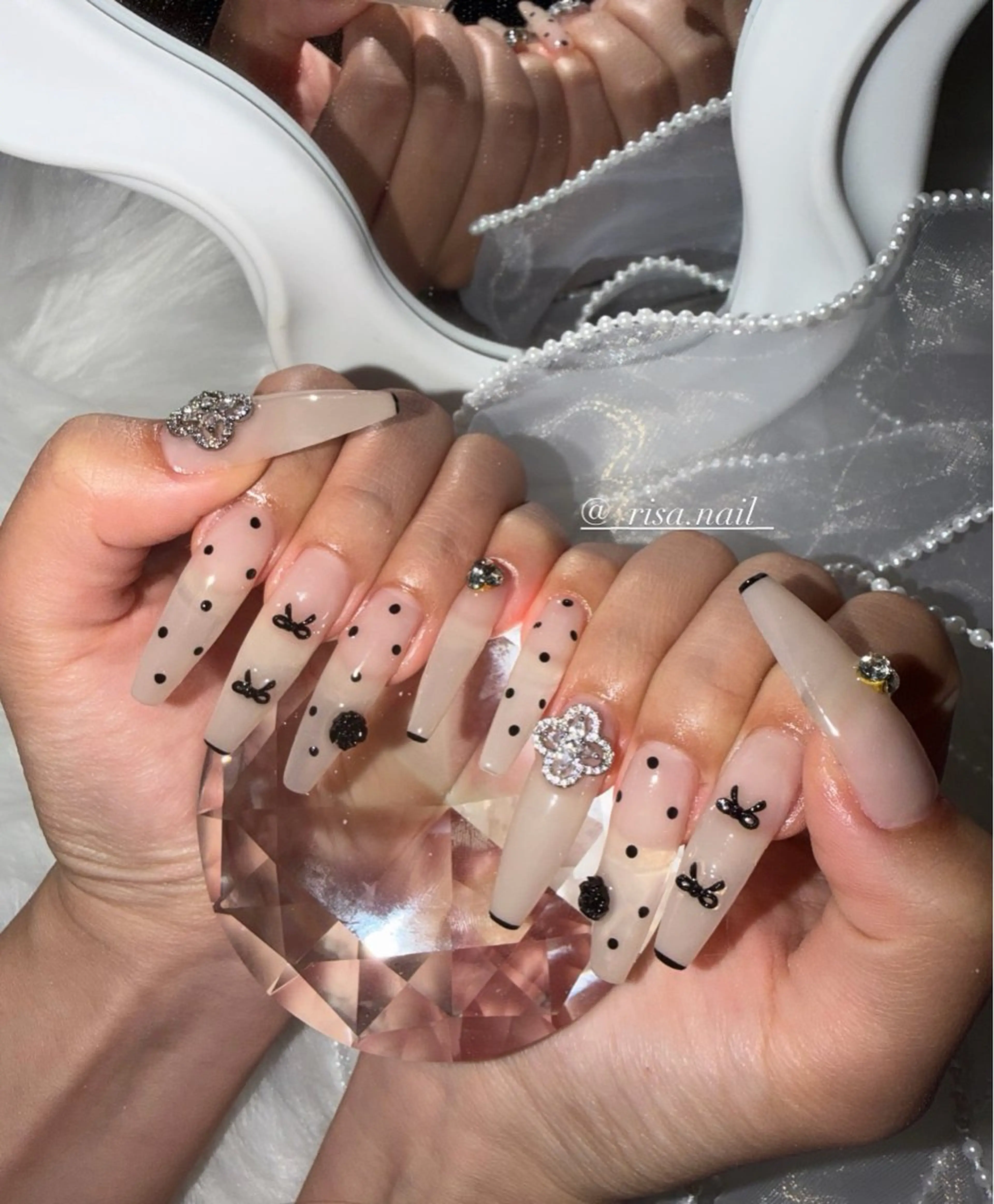 ネイル ハンドネイル 🅁nail🪞✨ risa🎀のネイルデザイン