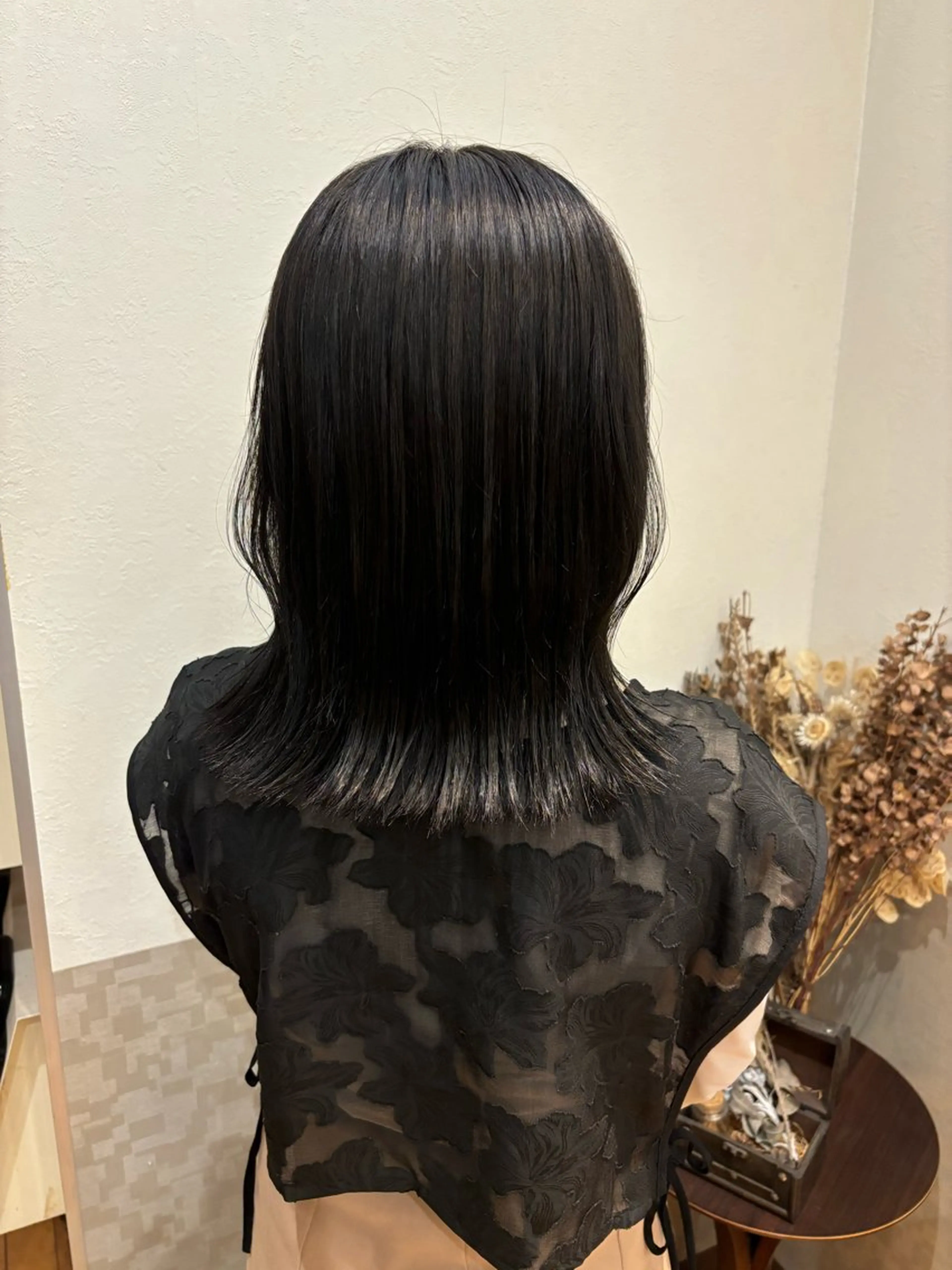 ミディアム 米倉 柚葉のヘアスタイル