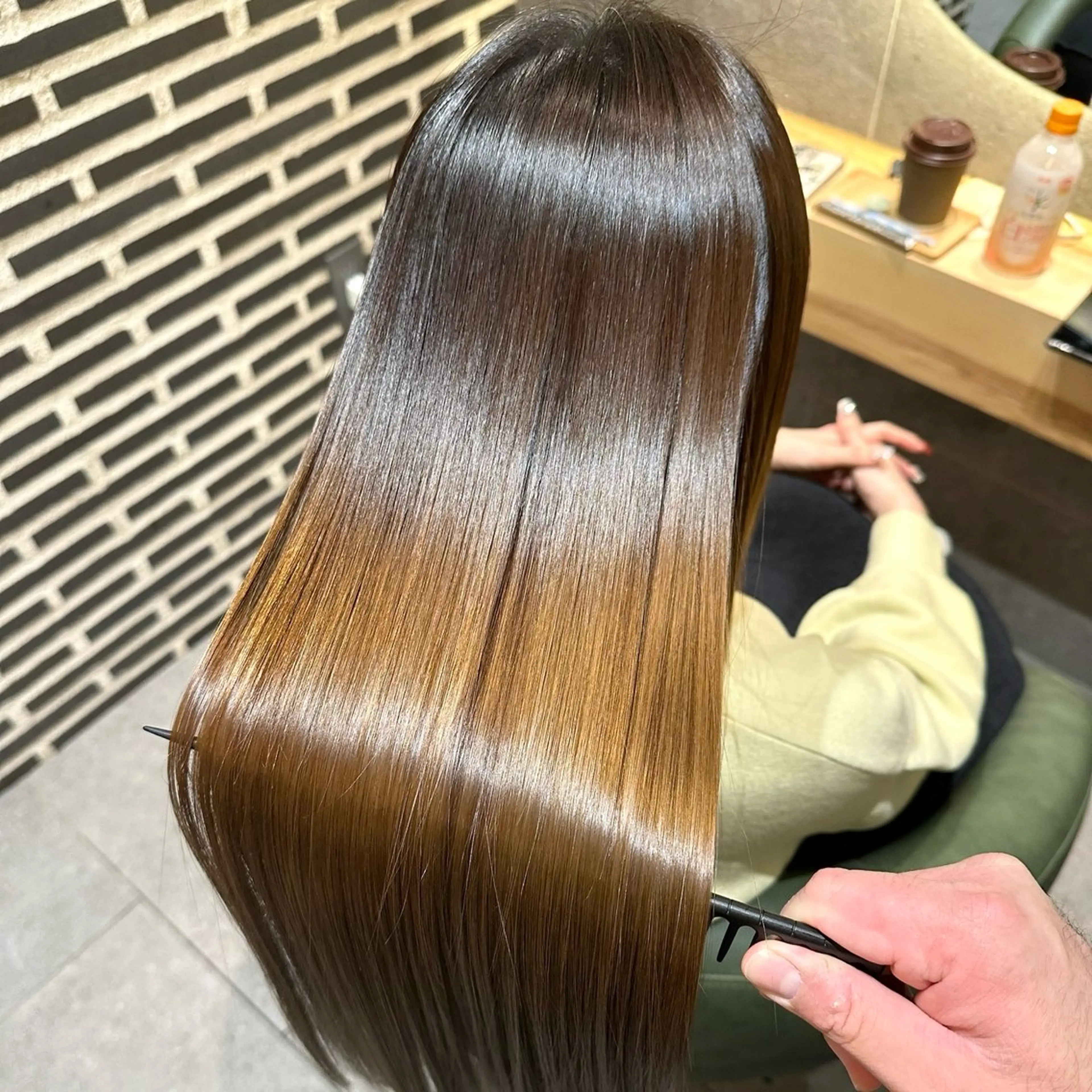 【👒朝のセットを楽にしたい方👒】カット➕α 髪質改善トリートメント🫧の写真