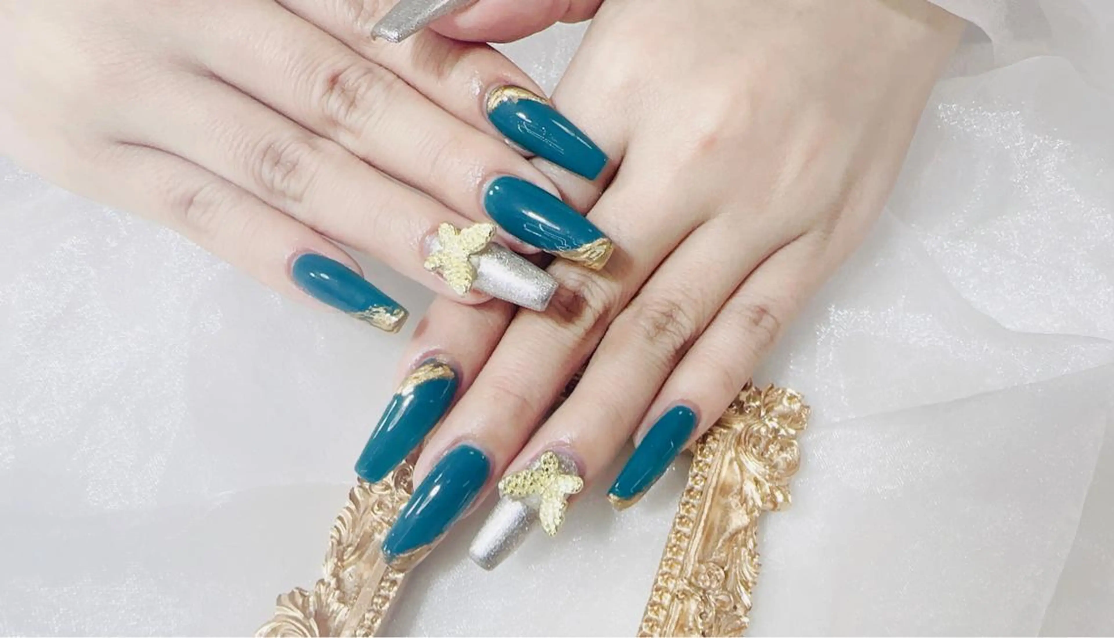 ネイル ハンドネイル VIVIAN リサのネイルデザイン