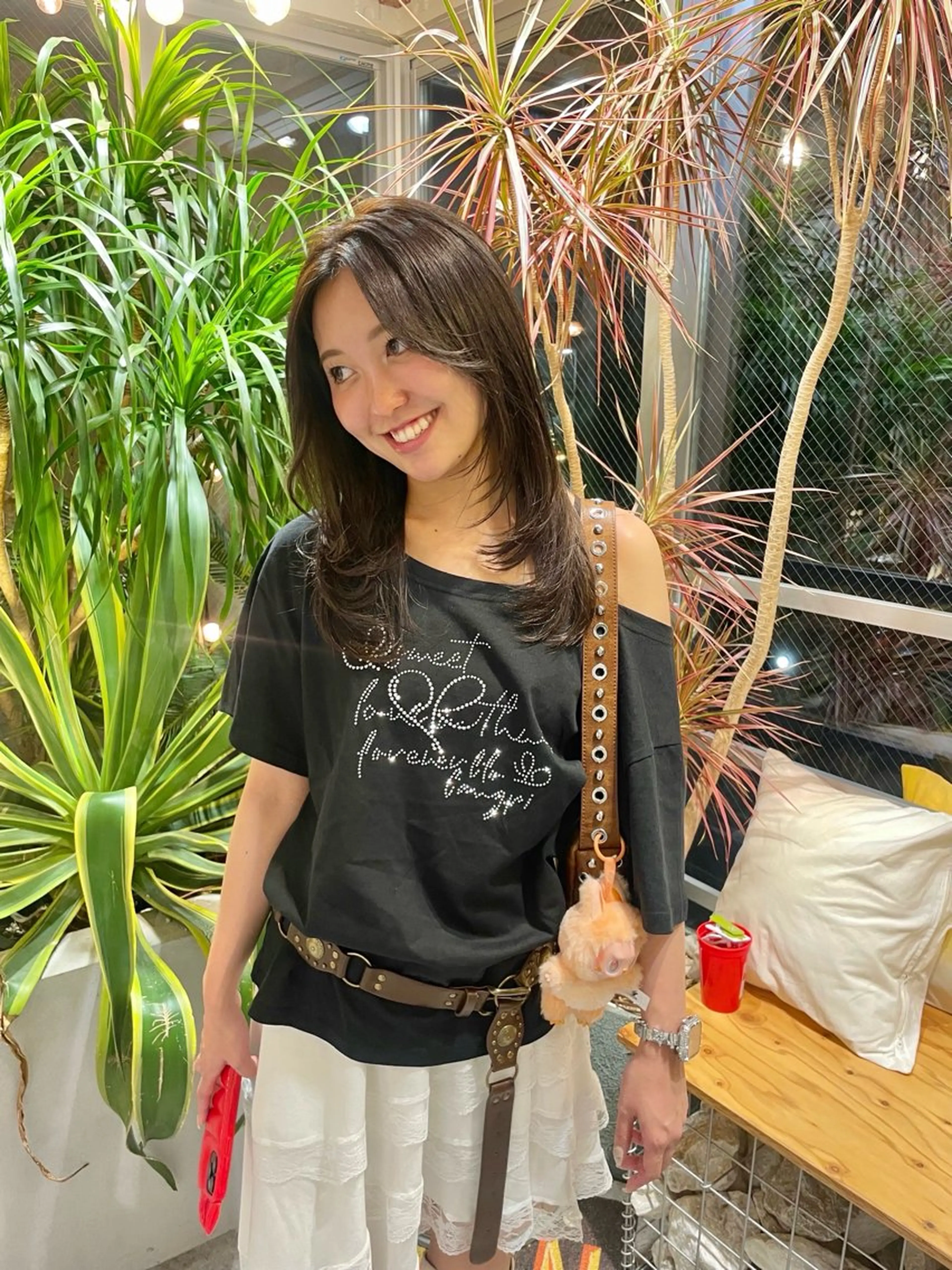 ミディアム レイヤーカット カット ヘアカラー 透明感カラー 🦋AYAのヘアスタイル