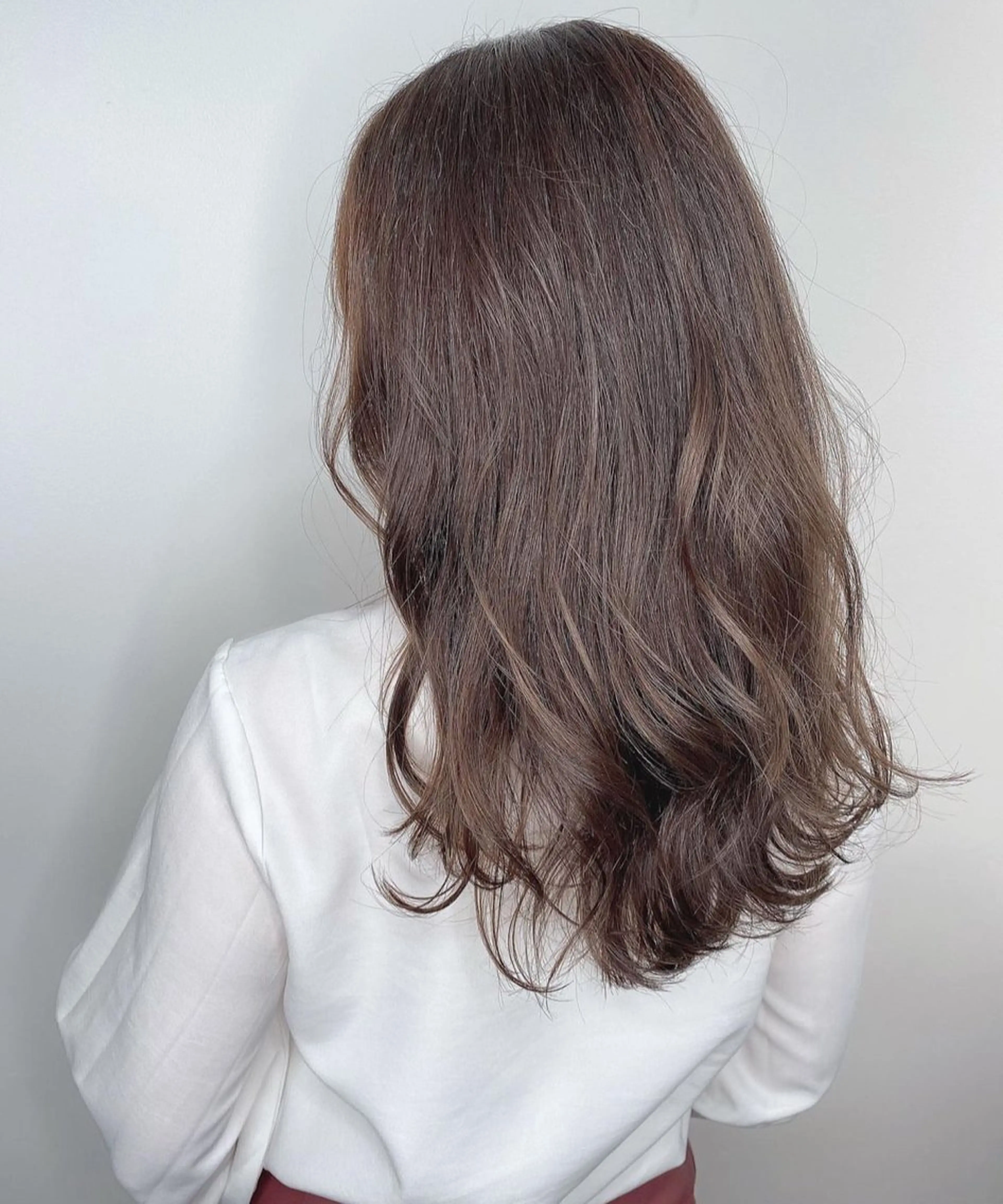 ミディアム カット ヘアカラー トリートメント stylist 海人のヘアスタイル