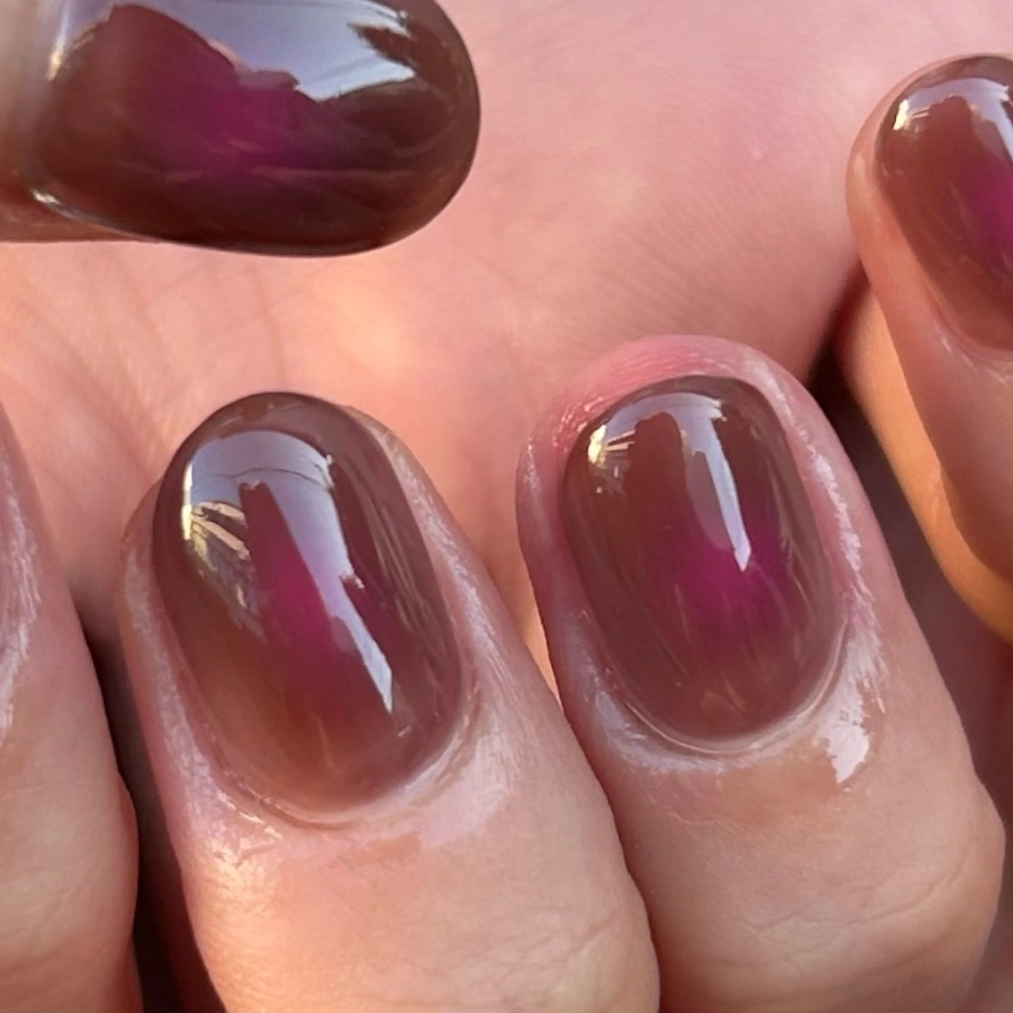 ネイル チークネイル Yumi 広尾→銀座のネイルデザイン