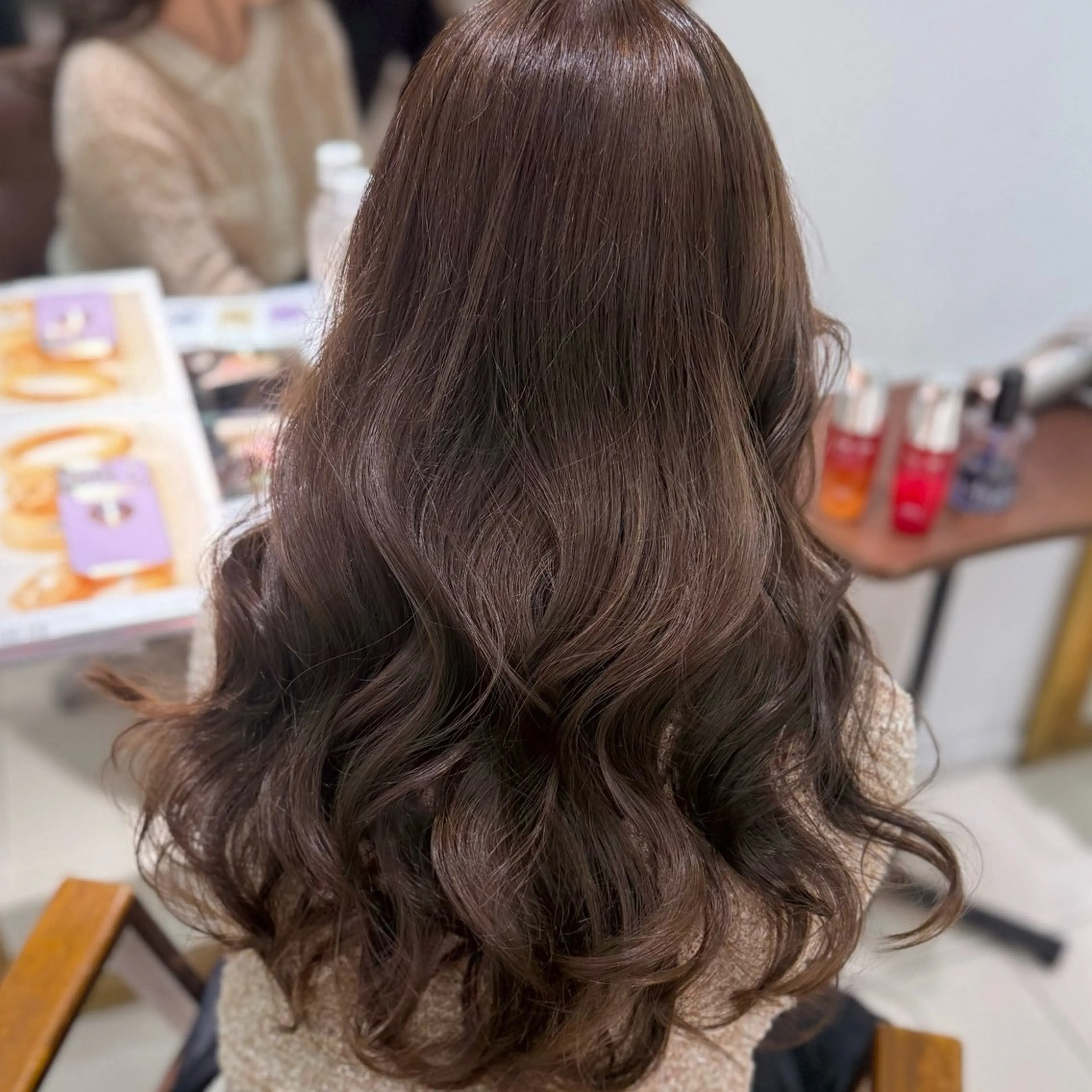 ロング カラー ベージュカラー ブリーチ ダブルカラー グレージュ ミルクティーベージュ ヘアセット 髪質改善”透け感" カラー/Hono🪞のヘアスタイル