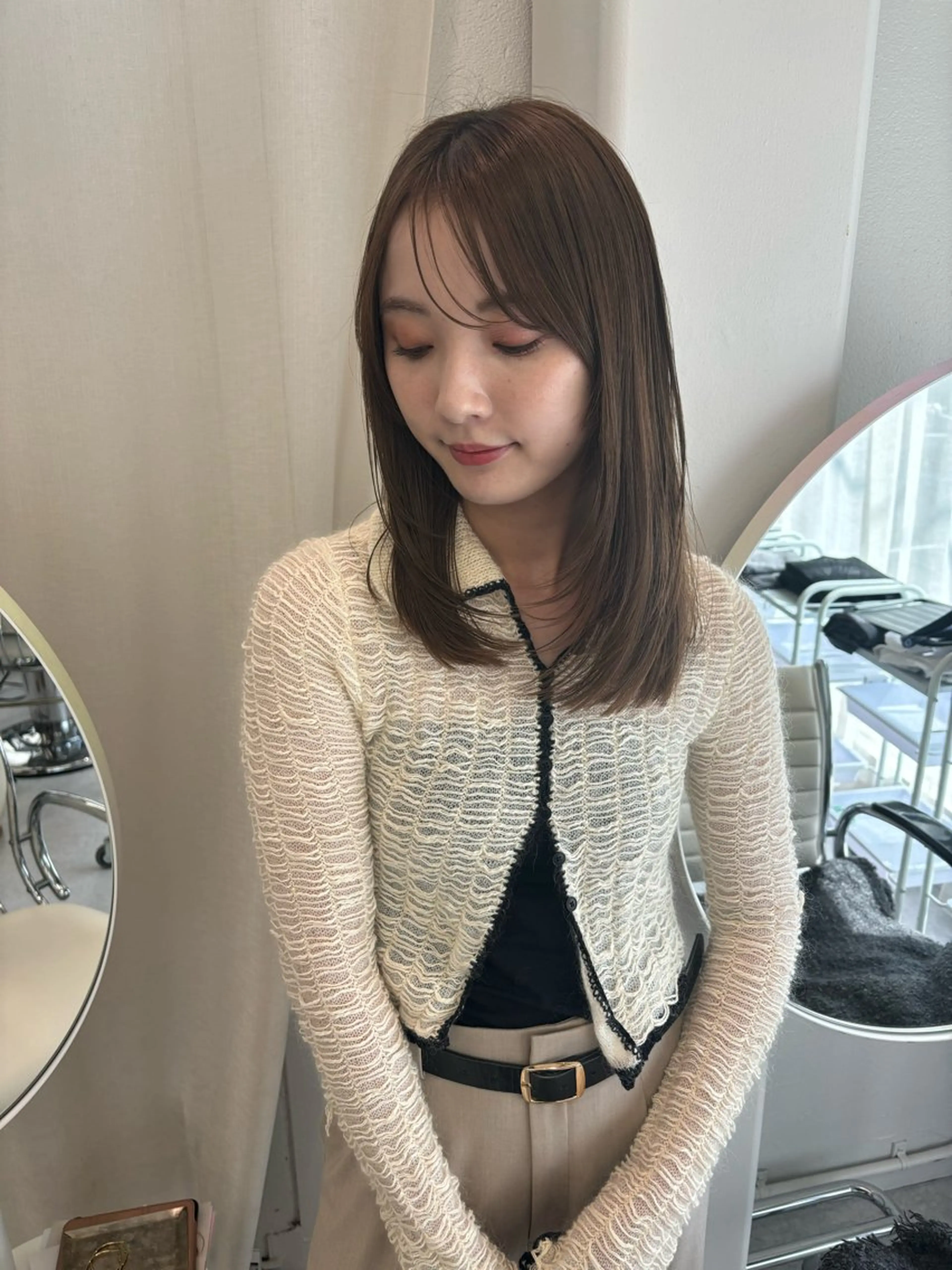 ミディアム カラー レイヤーカット カット ヘアカラー トリートメント レイヤーカット🎀 kanaのヘアスタイル