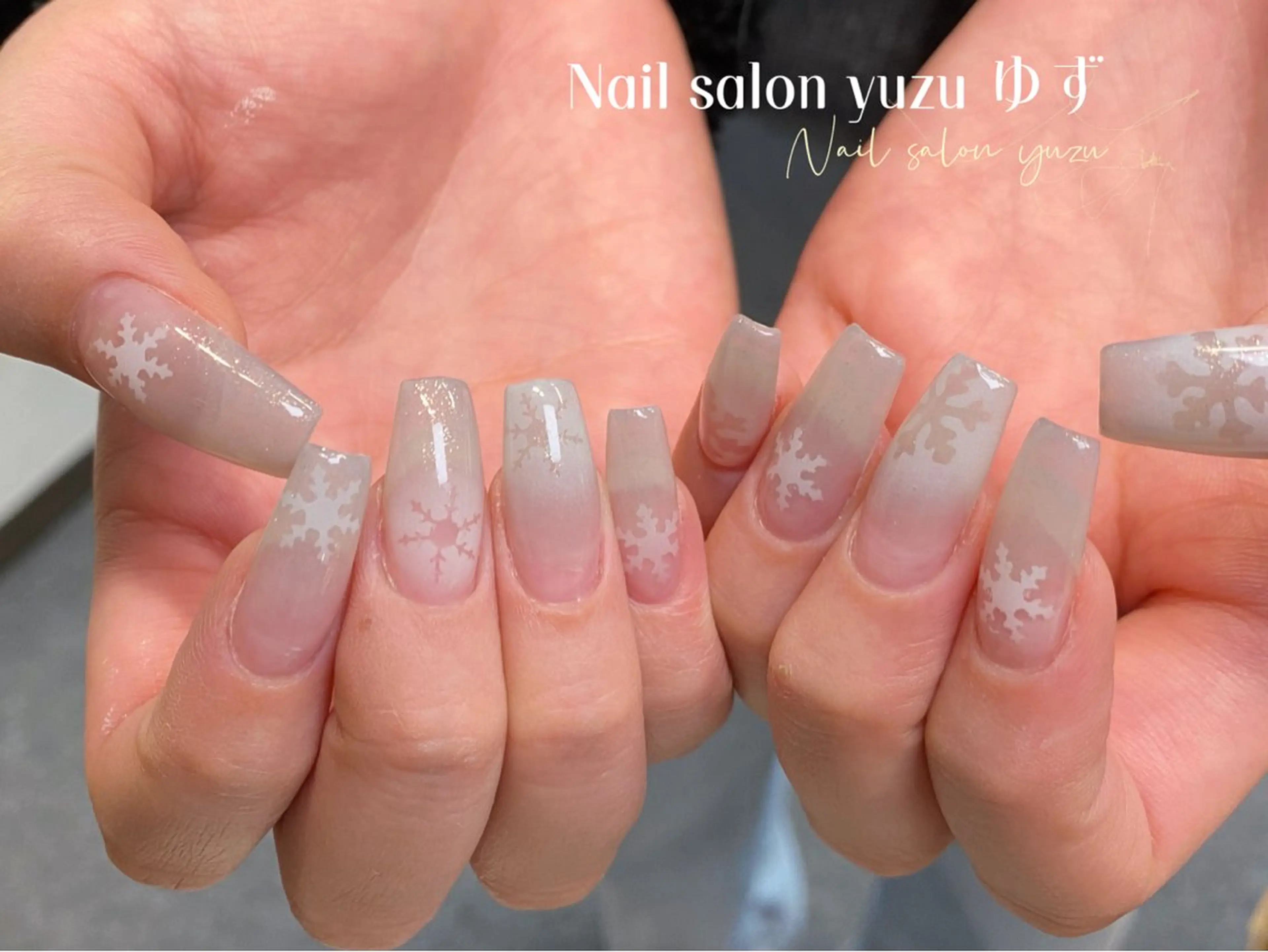 ネイル カジュアル チークネイル 成人式 ドット フレンチネイル ゆず- Nail Salonのネイルデザイン