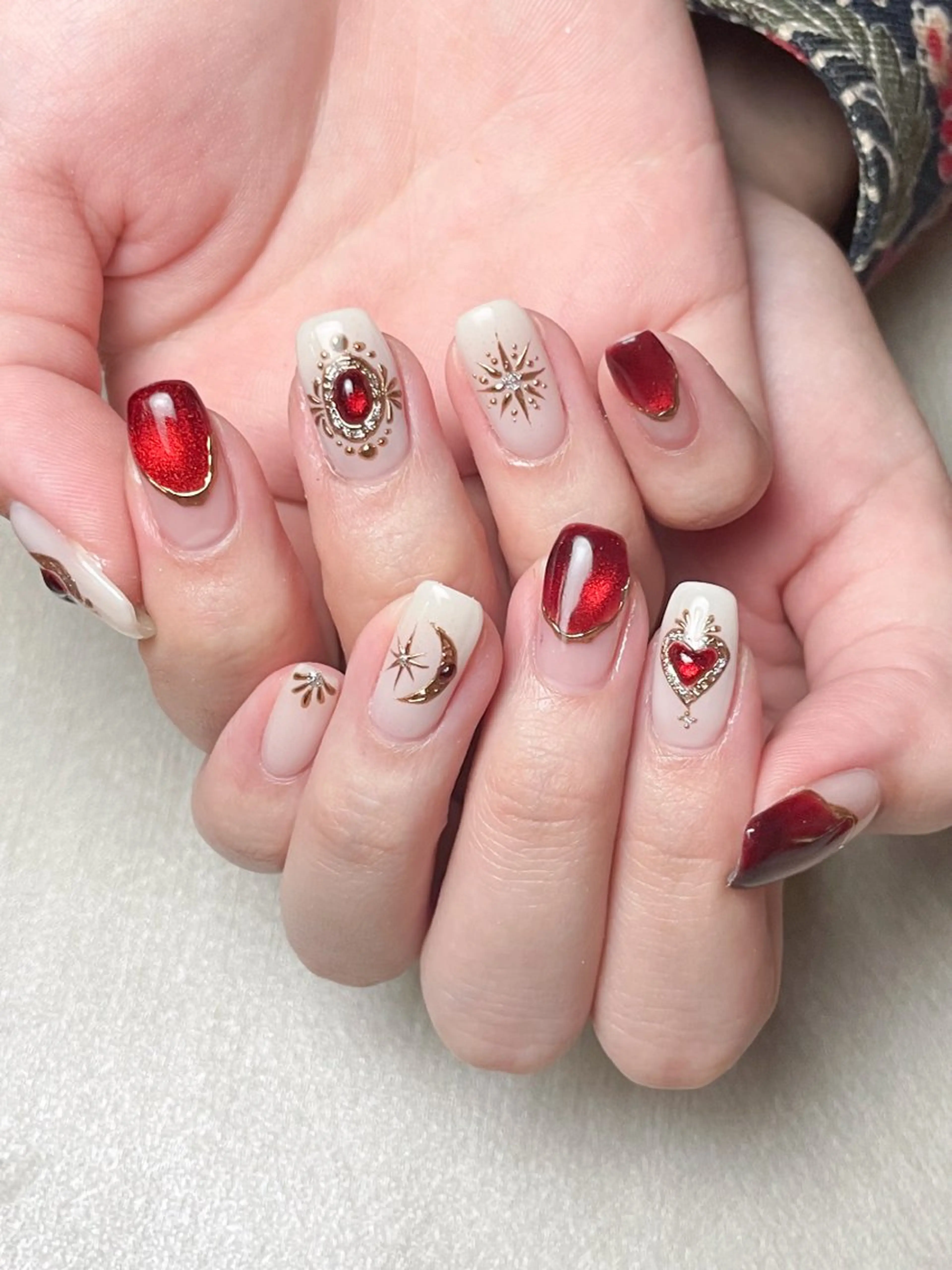 ネイル ハンドネイル FIORITURA aiのネイルデザイン