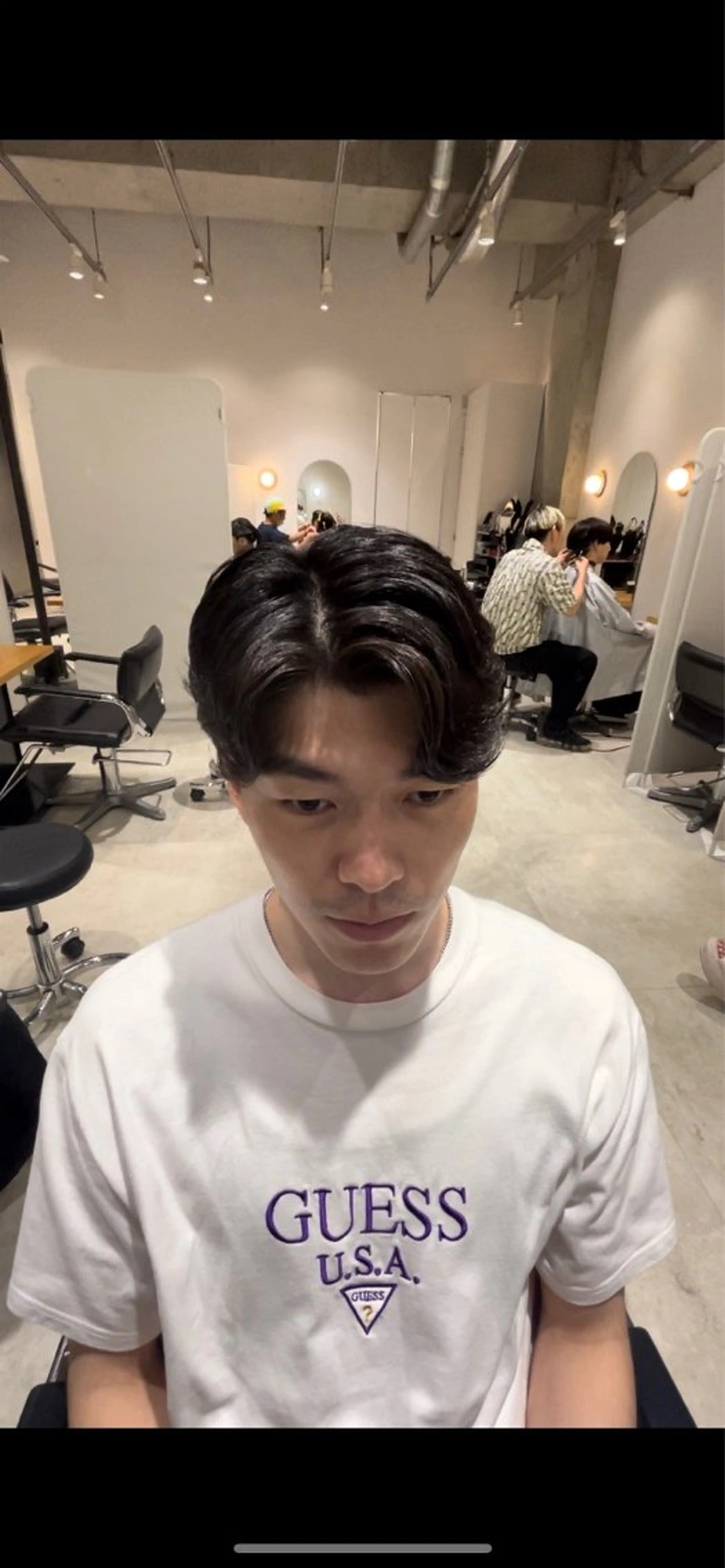 🌈業界誌で特集された本格的なカット&韓国カルマパーマの写真