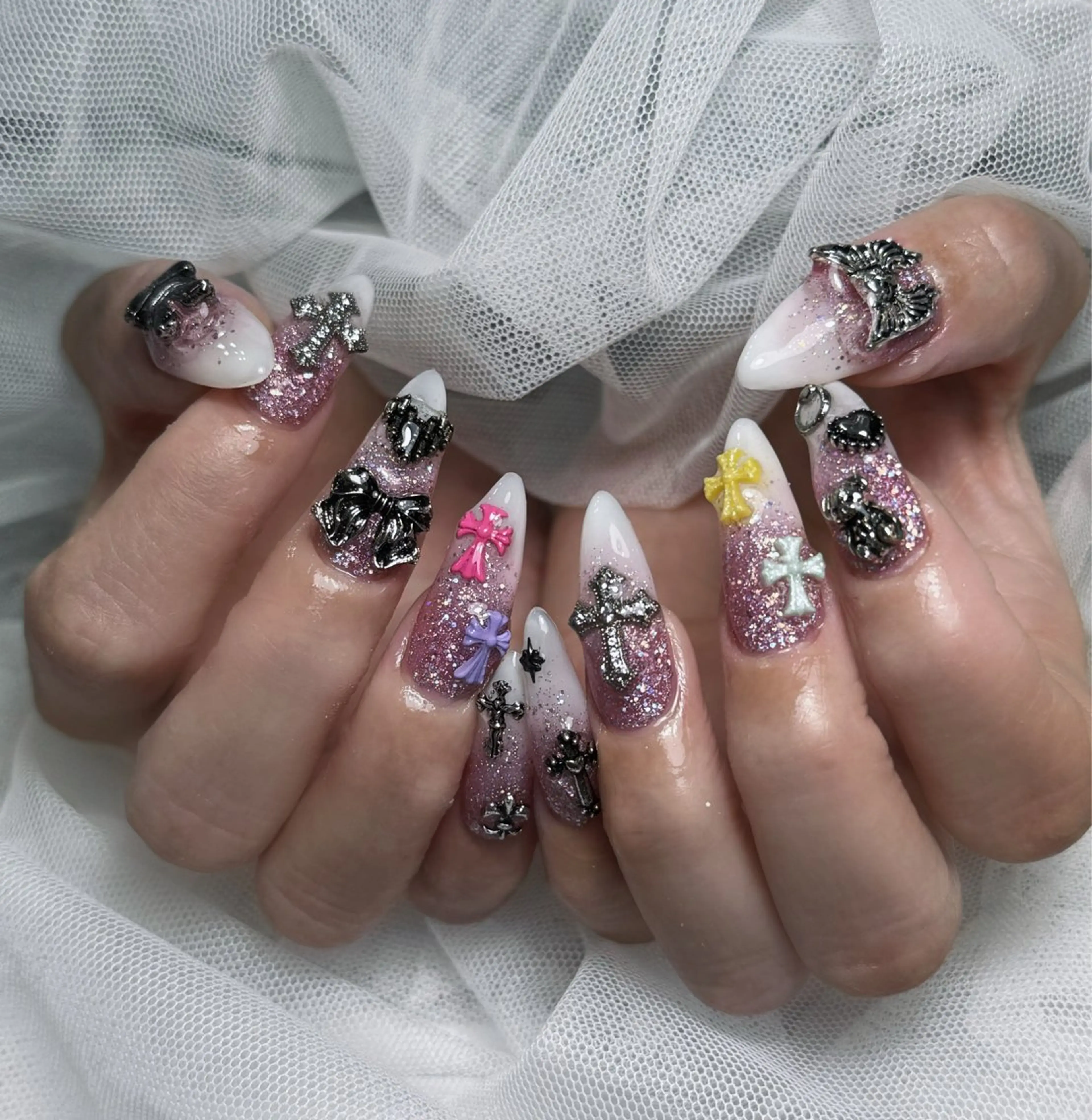 ネイル チークネイル フットネイル ジェルネイル 韓国ネイル レース ニュ クインのネイルデザイン