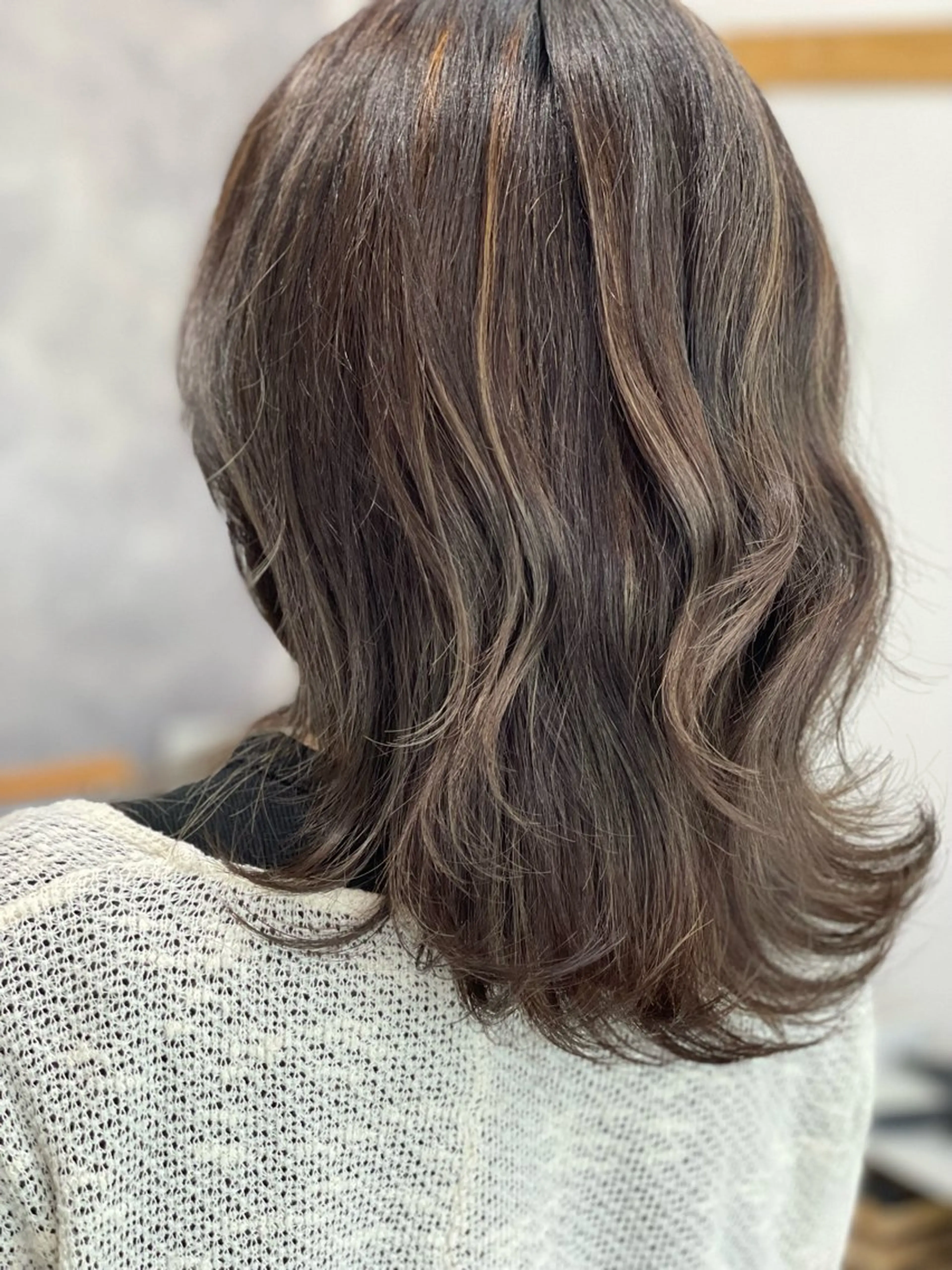 セミロング カラー Snaly カラー特化ページのヘアスタイル