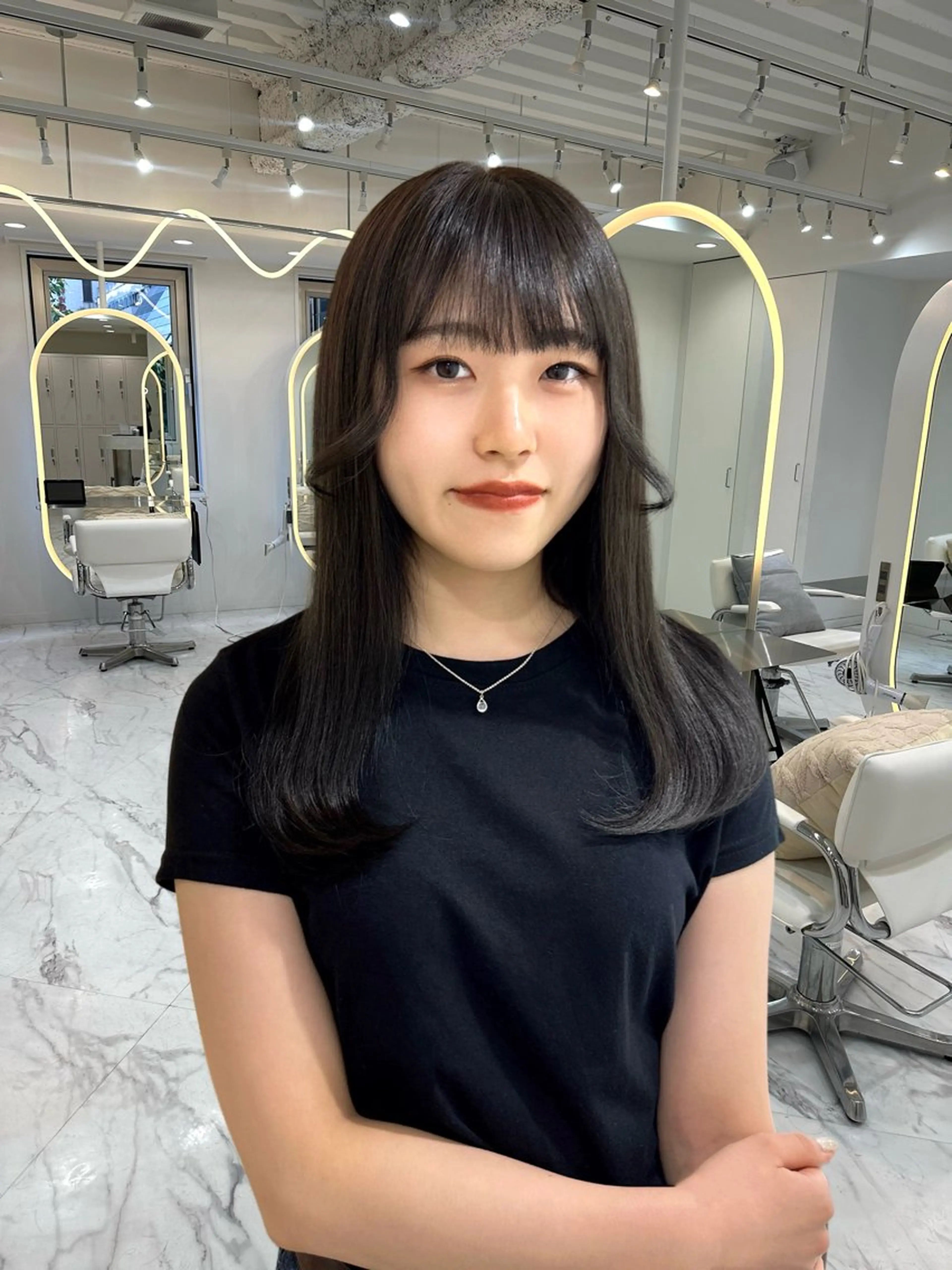 セミロング ヘアカラー トリートメント 髪質改善×艶カラー / sayaka🤍のヘアスタイル