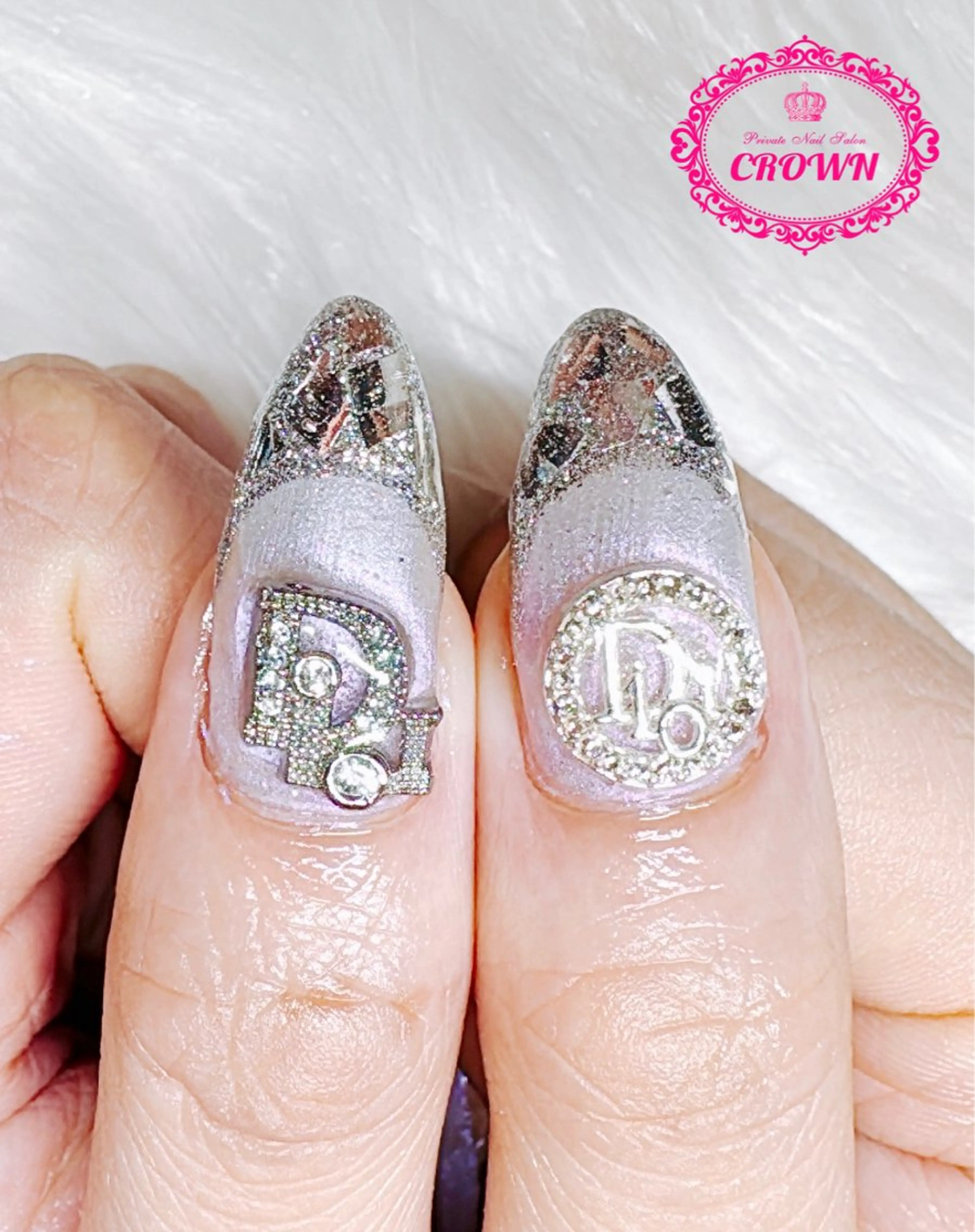 ネイル CROWN プライベートサロンのネイルデザイン