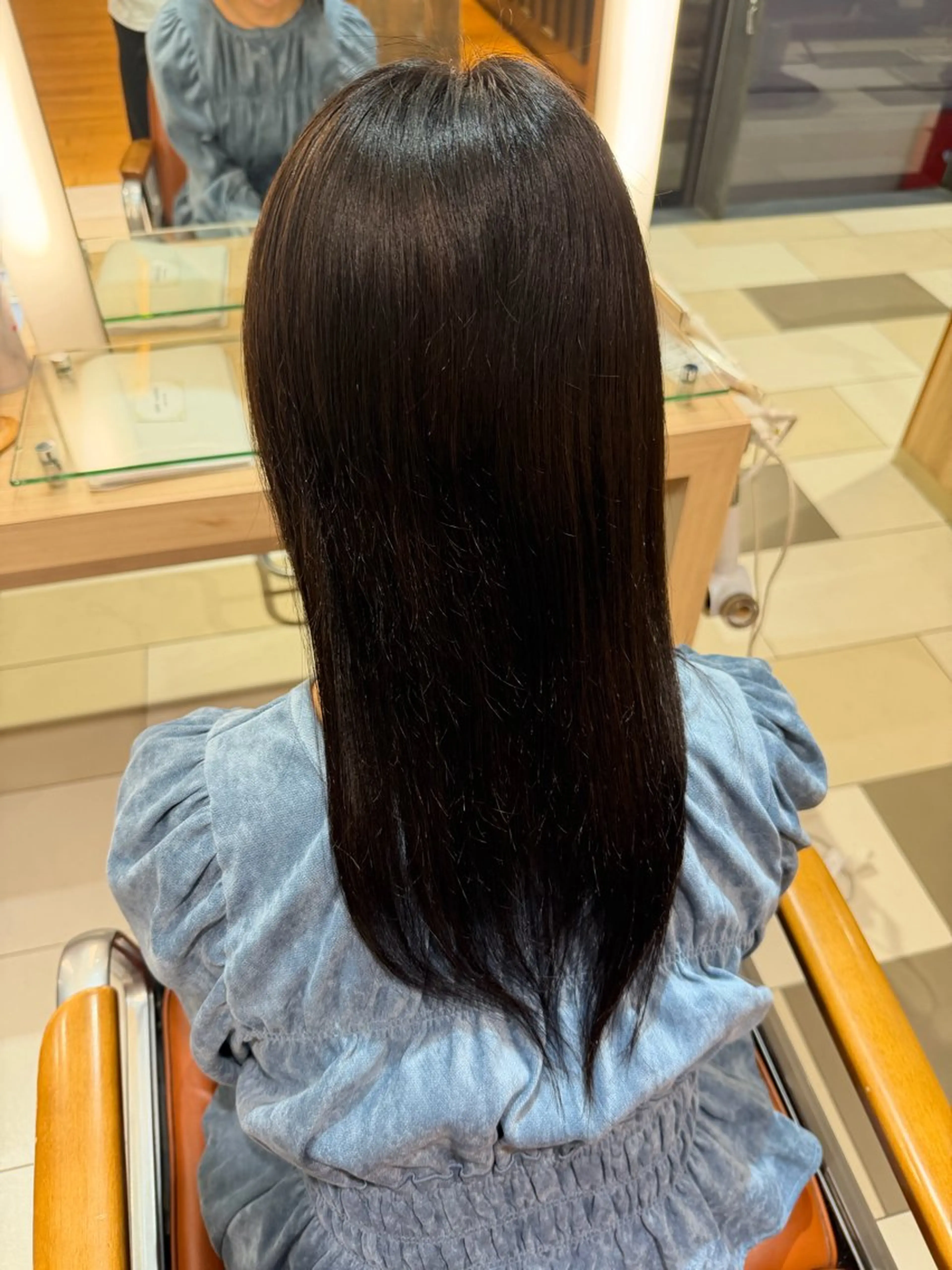 セミロング カラー 自由が丘/まい/カラ ーモデル🎀/艶髪✨のヘアスタイル