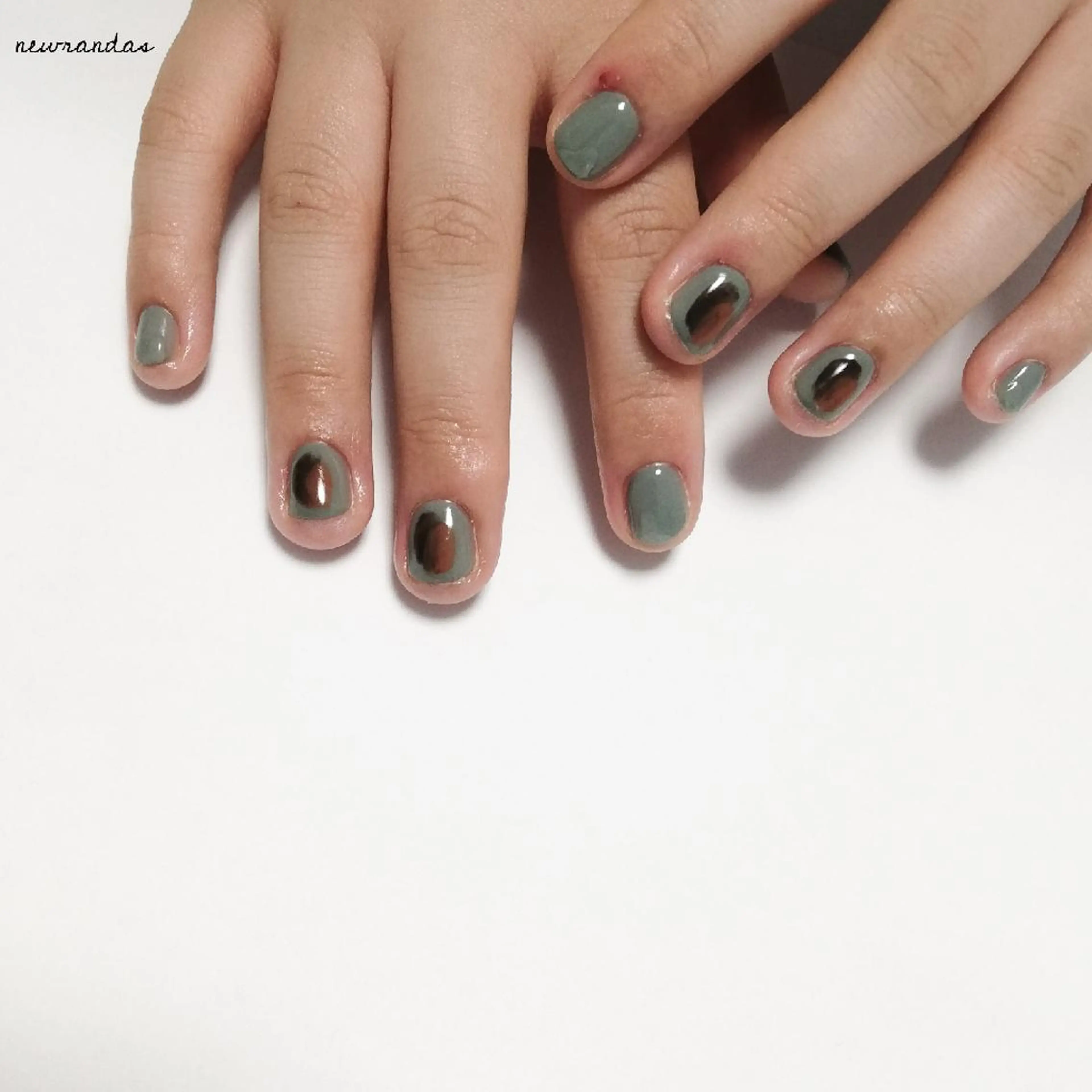 ネイル newrandas hitomiのネイルデザイン