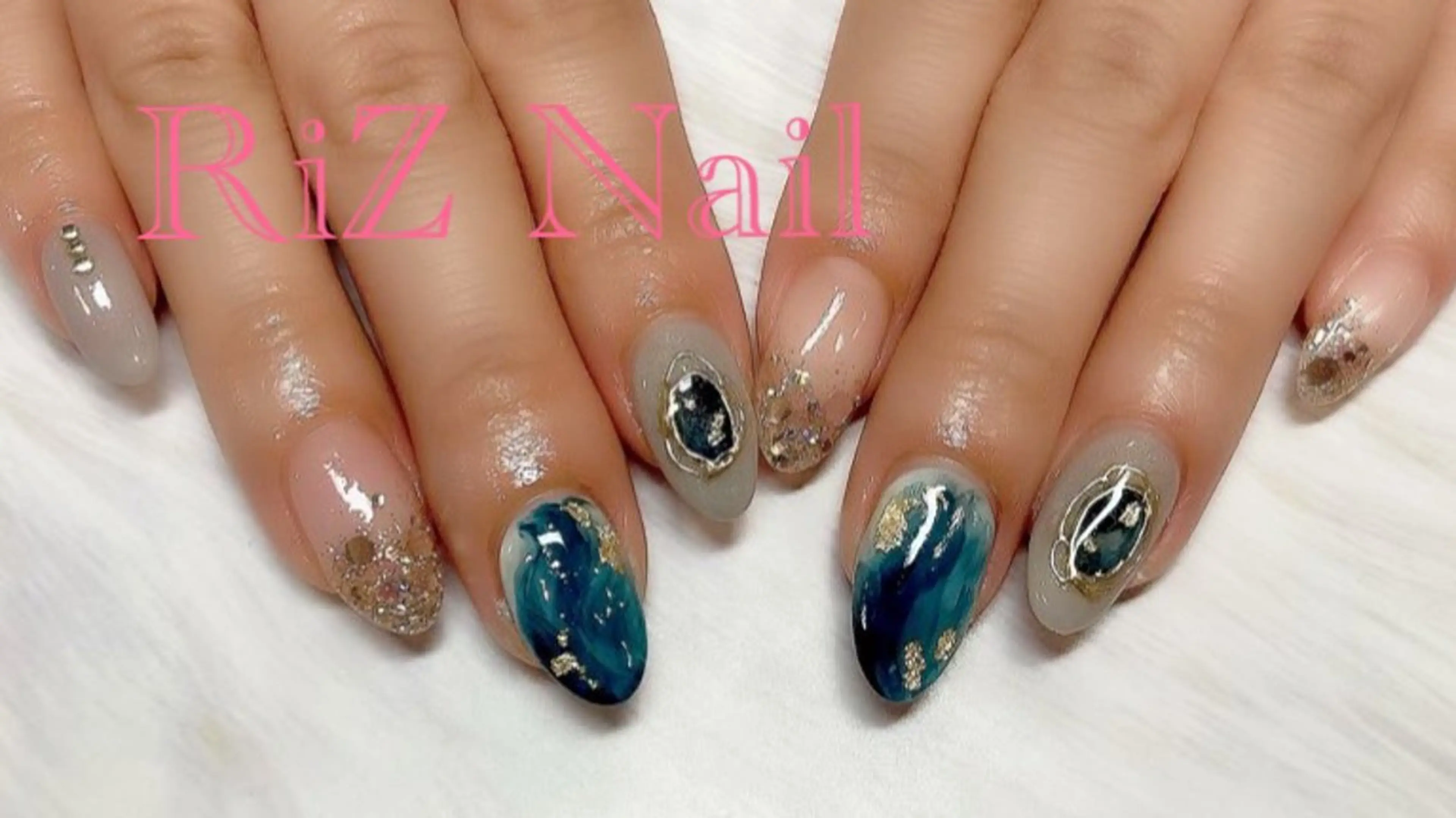 パーマ ニュアンスパーマ RiZ nail salonのネイルデザイン