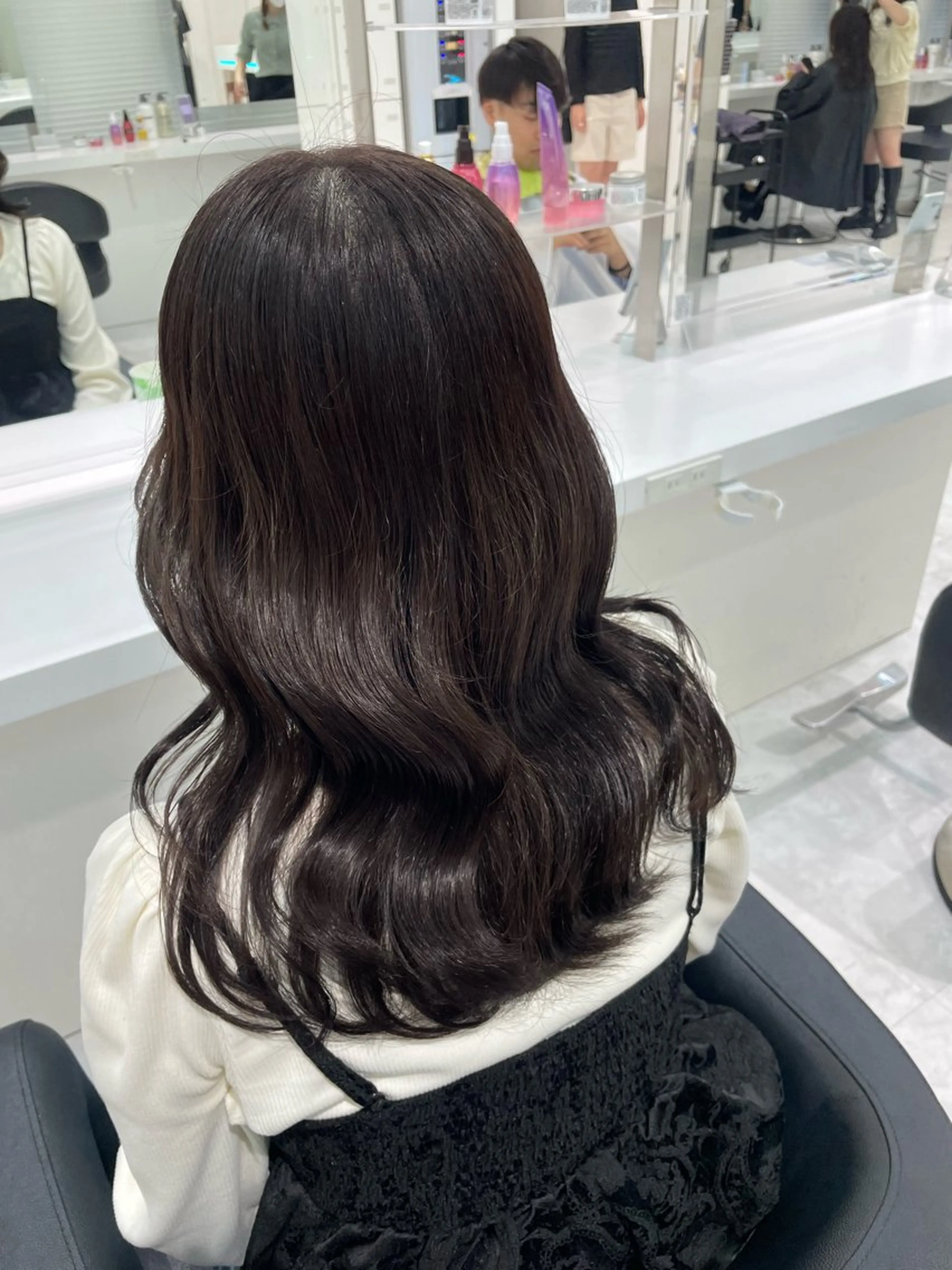 カラー 🤍ブリーチなし ブラウンhimi🤍のヘアスタイル