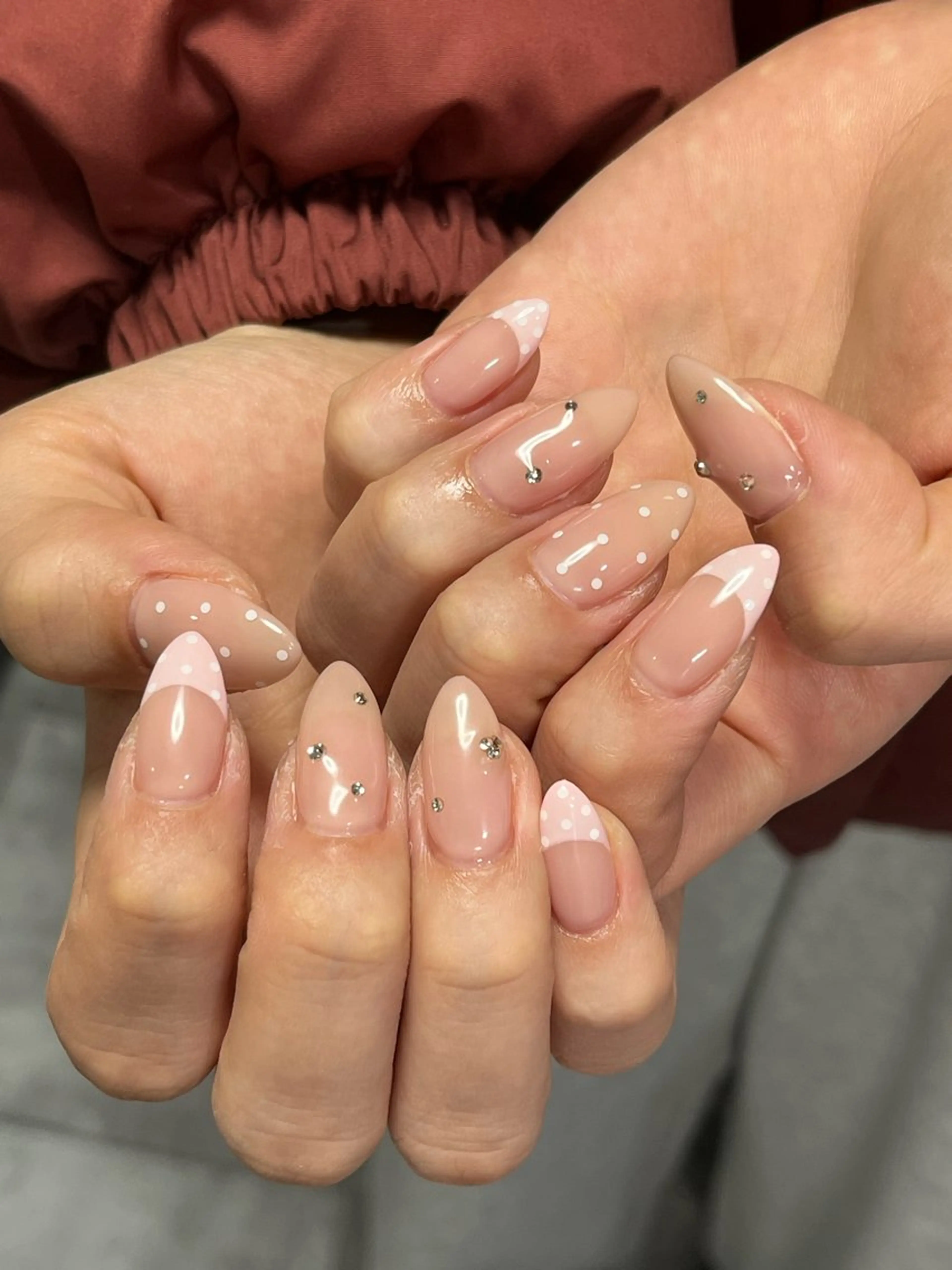 ネイル ドット フレンチネイル ハンドネイル NailByua 武蔵新城徒歩4分のネイルデザイン