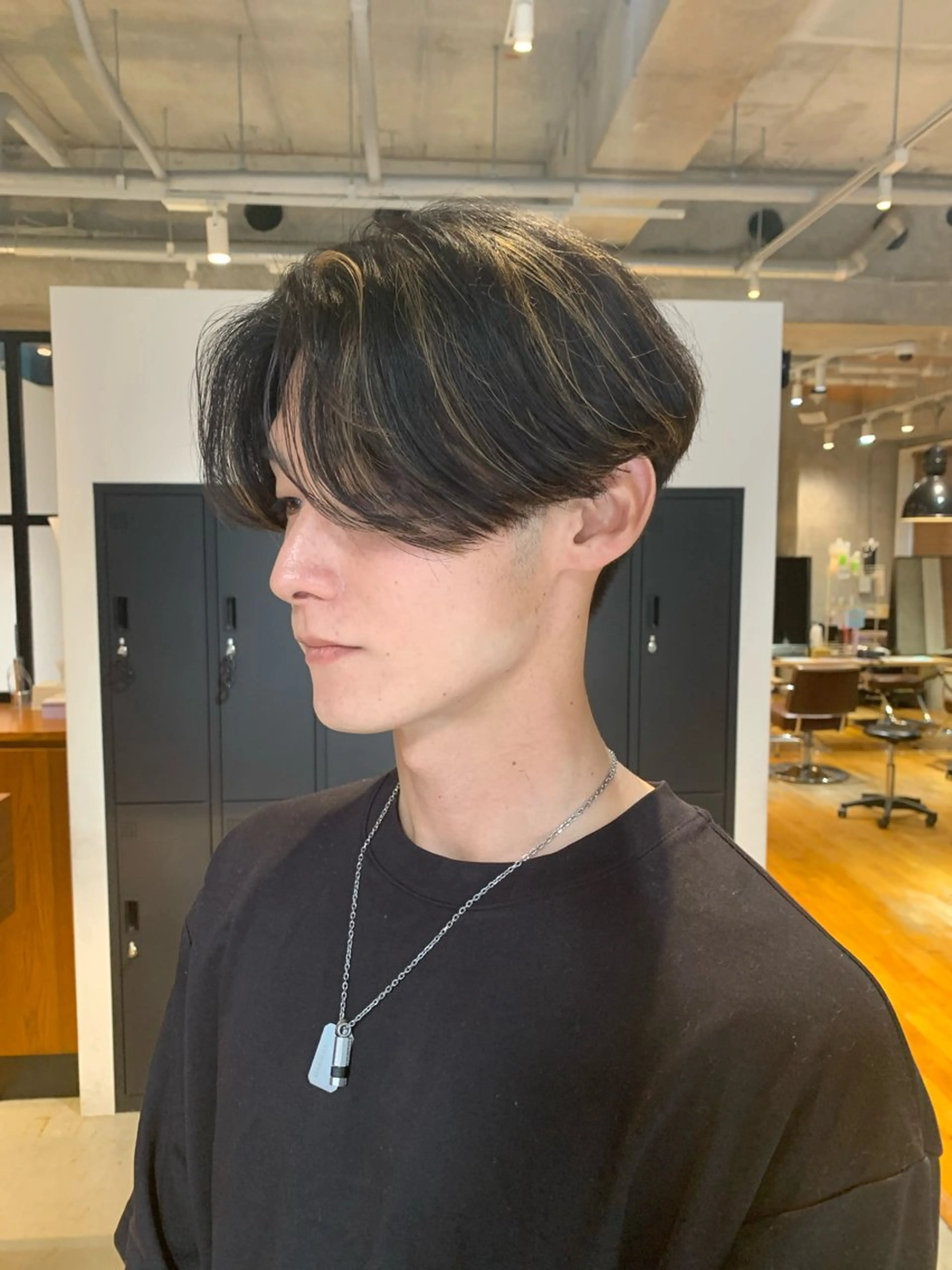 ショート カラー 朝ラクパーマ 透明感カラー横山大樹のヘアスタイル