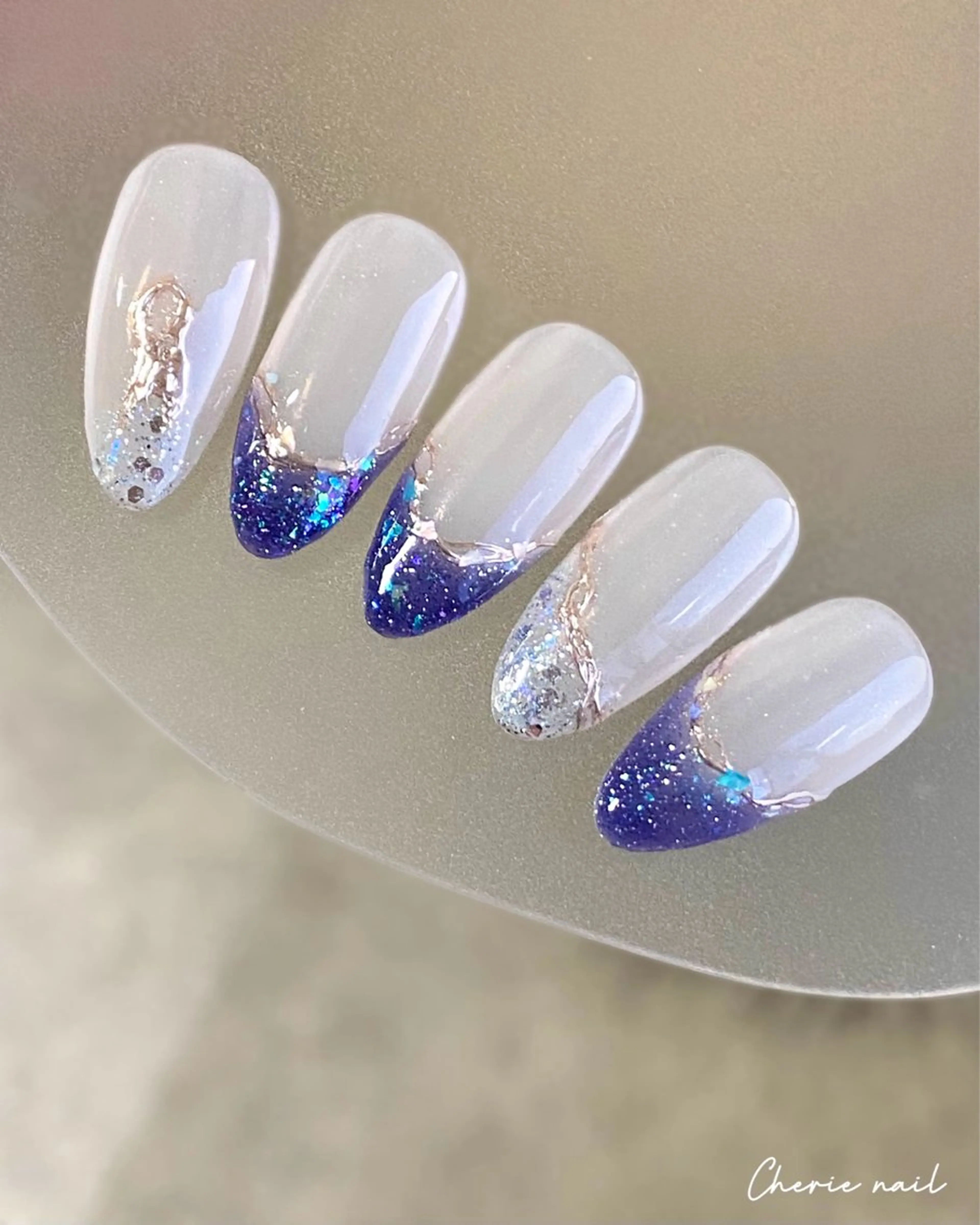 ネイル ブルー フラッシュネイル ジェルネイル マグネットネイル ミラーネイル ハンドネイル Cherienail yunaのネイルデザイン