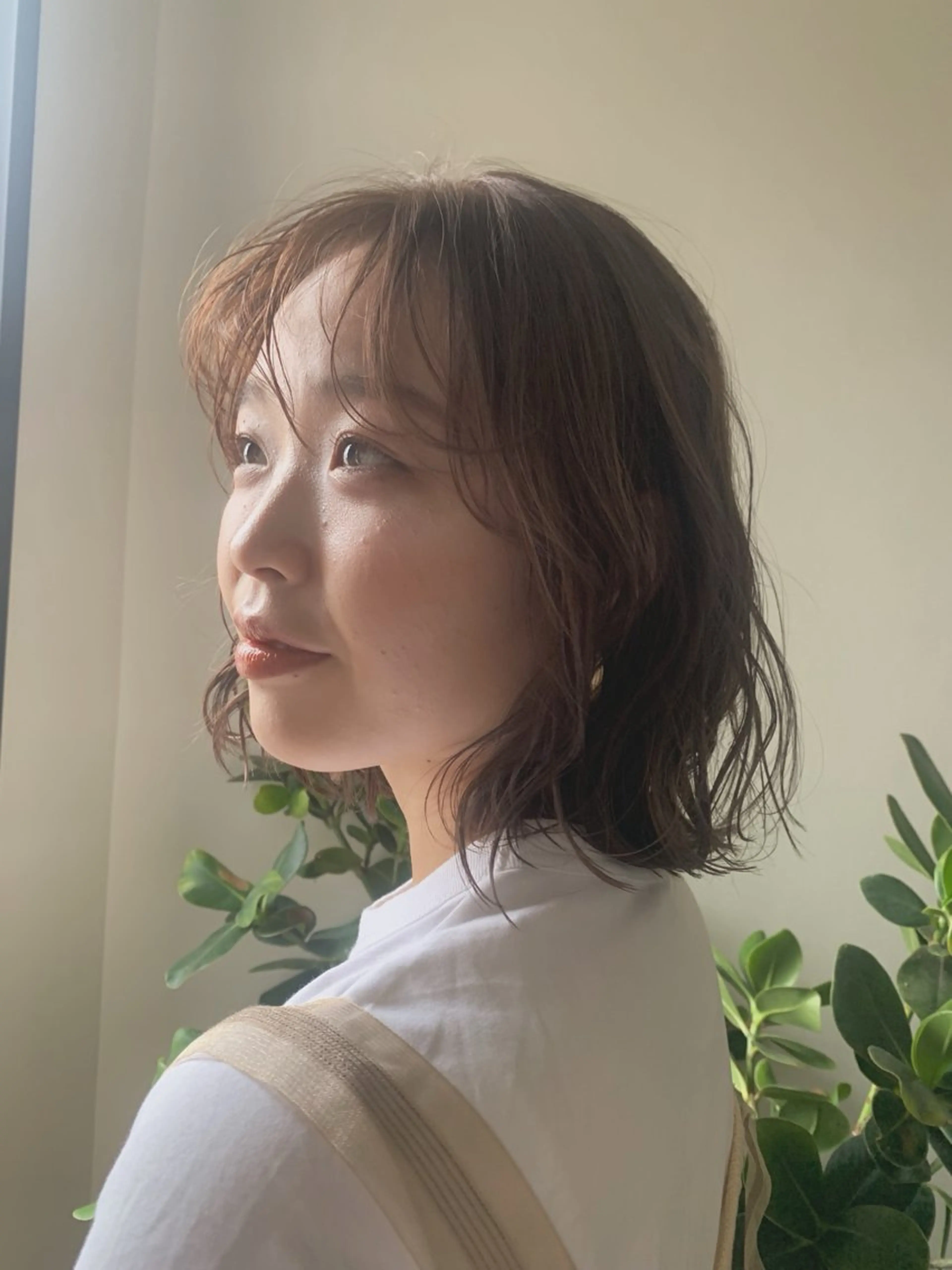 ショート カラー ベージュカラー オリーブベージュ カット ヘアカラー トリートメント Liru:smart salon/茅ヶ崎のヘアスタイル