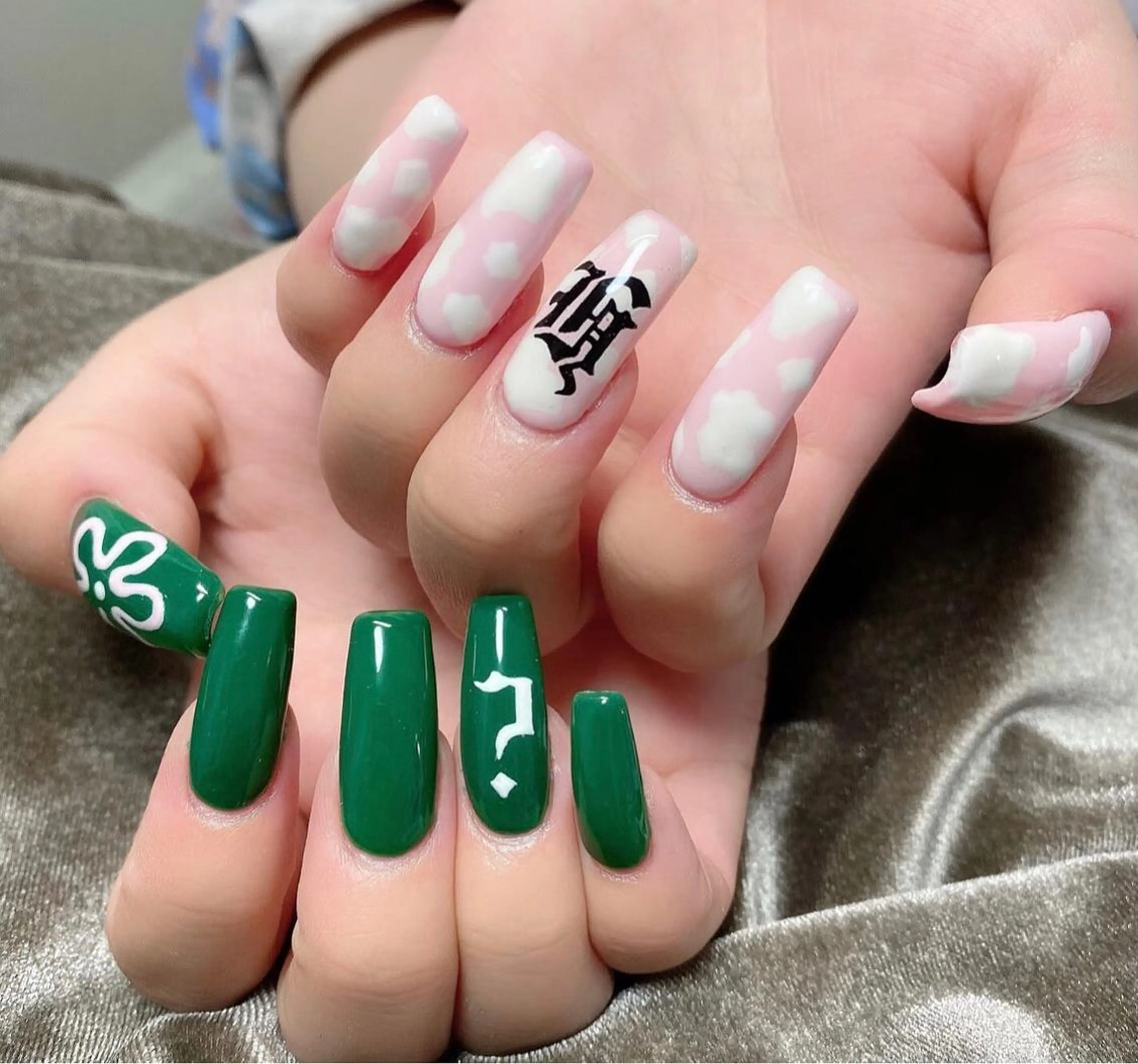 ネイル amour 川崎店のネイルデザイン