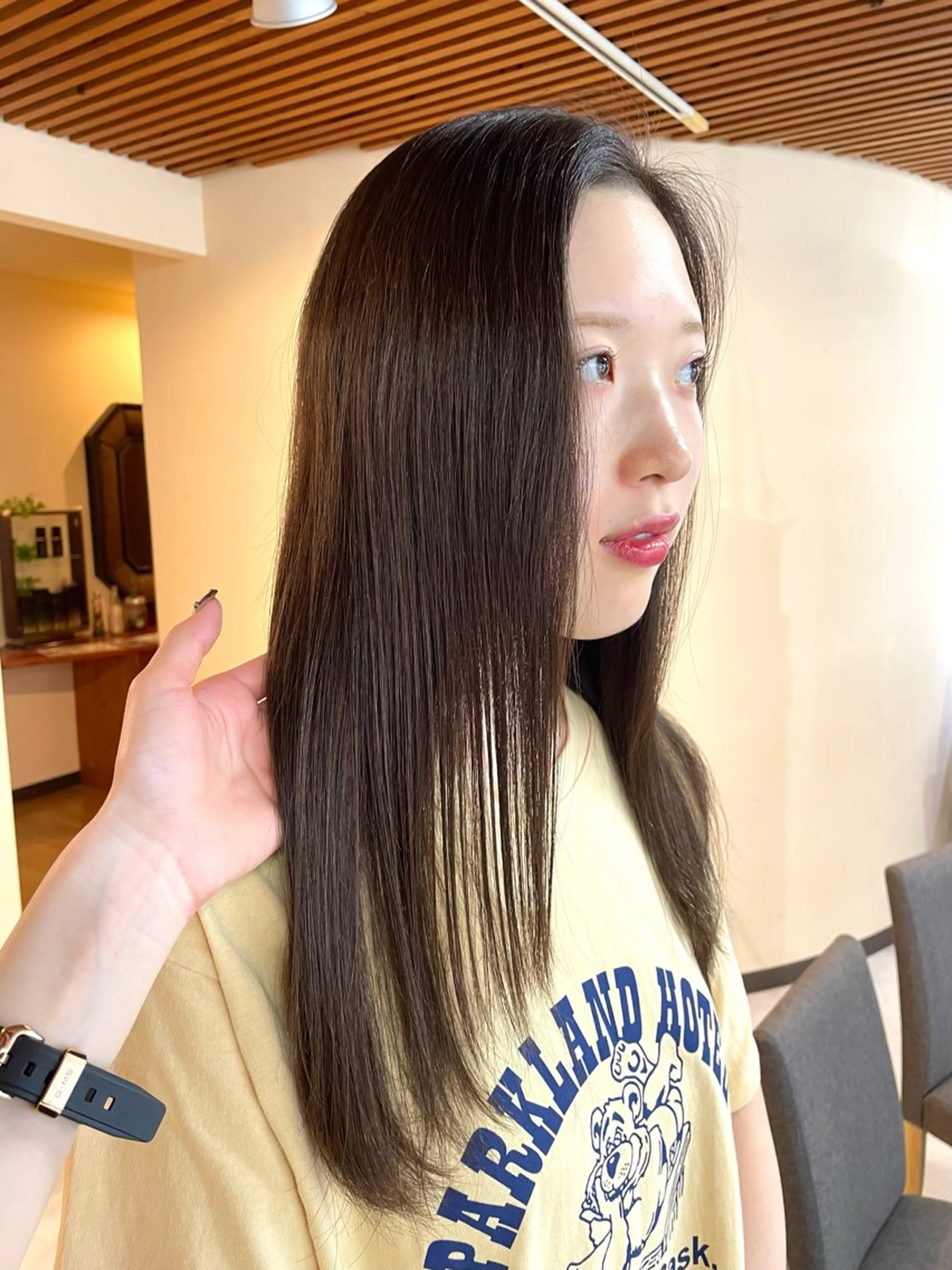 ロング 宮本 いぶきのヘアスタイル