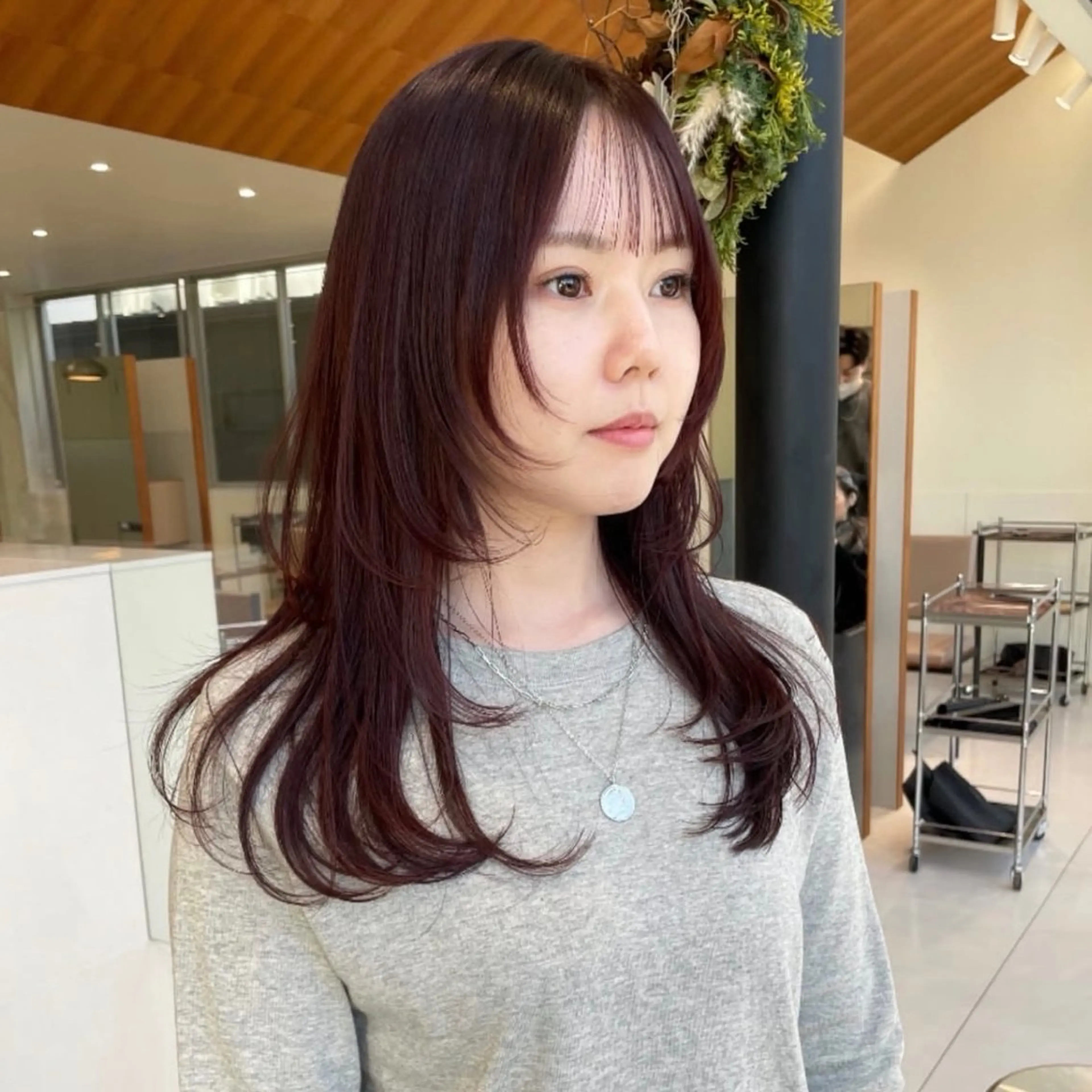 ロング レイヤーカット カット ヘアカラー トリートメント 高発色ブリーチ/ ハイレイヤー🪽aiのヘアスタイル