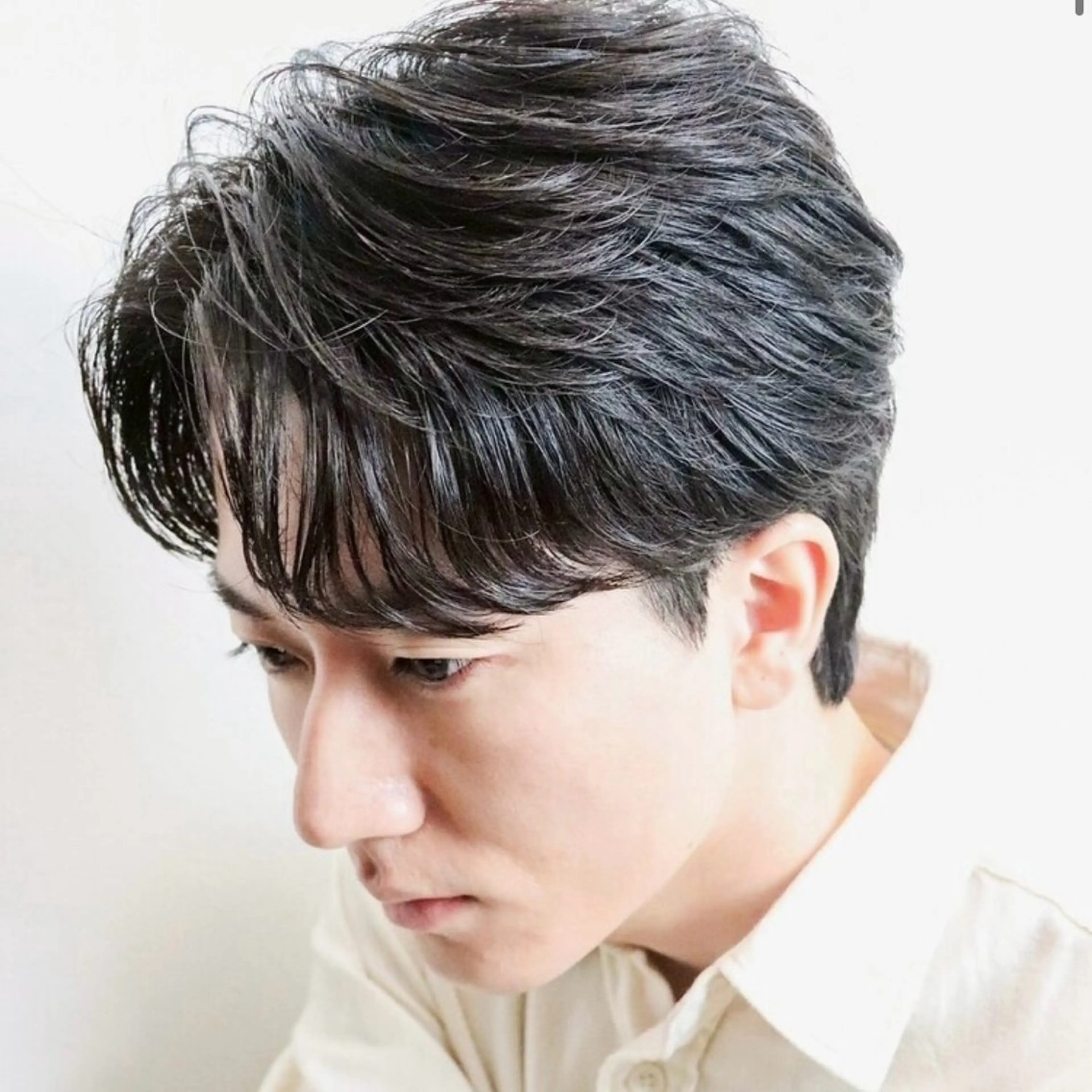 パーマ メンズ フェザーパーマ メンズパーマ カット パーマ 安部 真弘のヘアスタイル