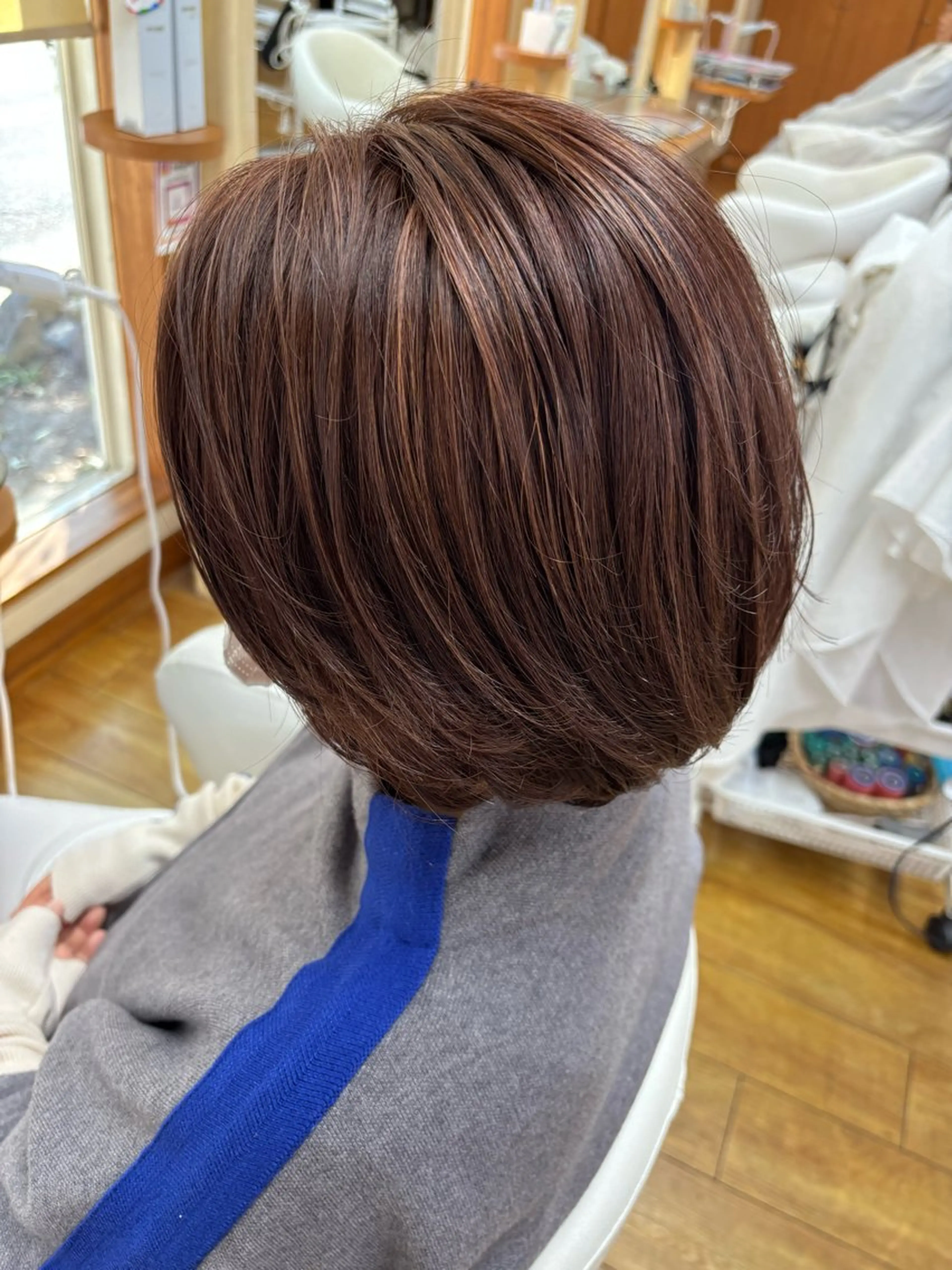 ミディアム カラー Sagedoue ユイのヘアスタイル