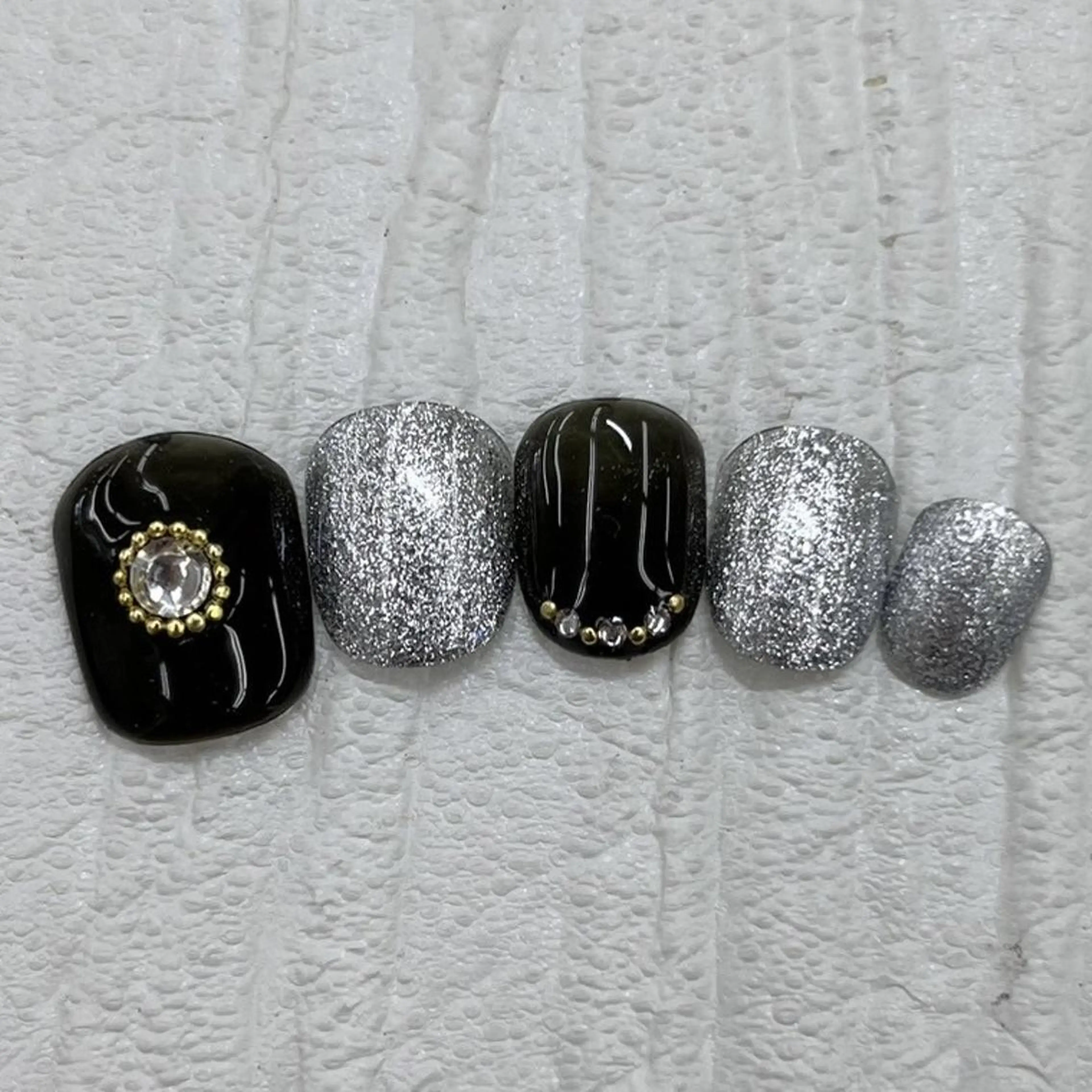 ネイル Nail salon Honey Beeのネイルデザイン