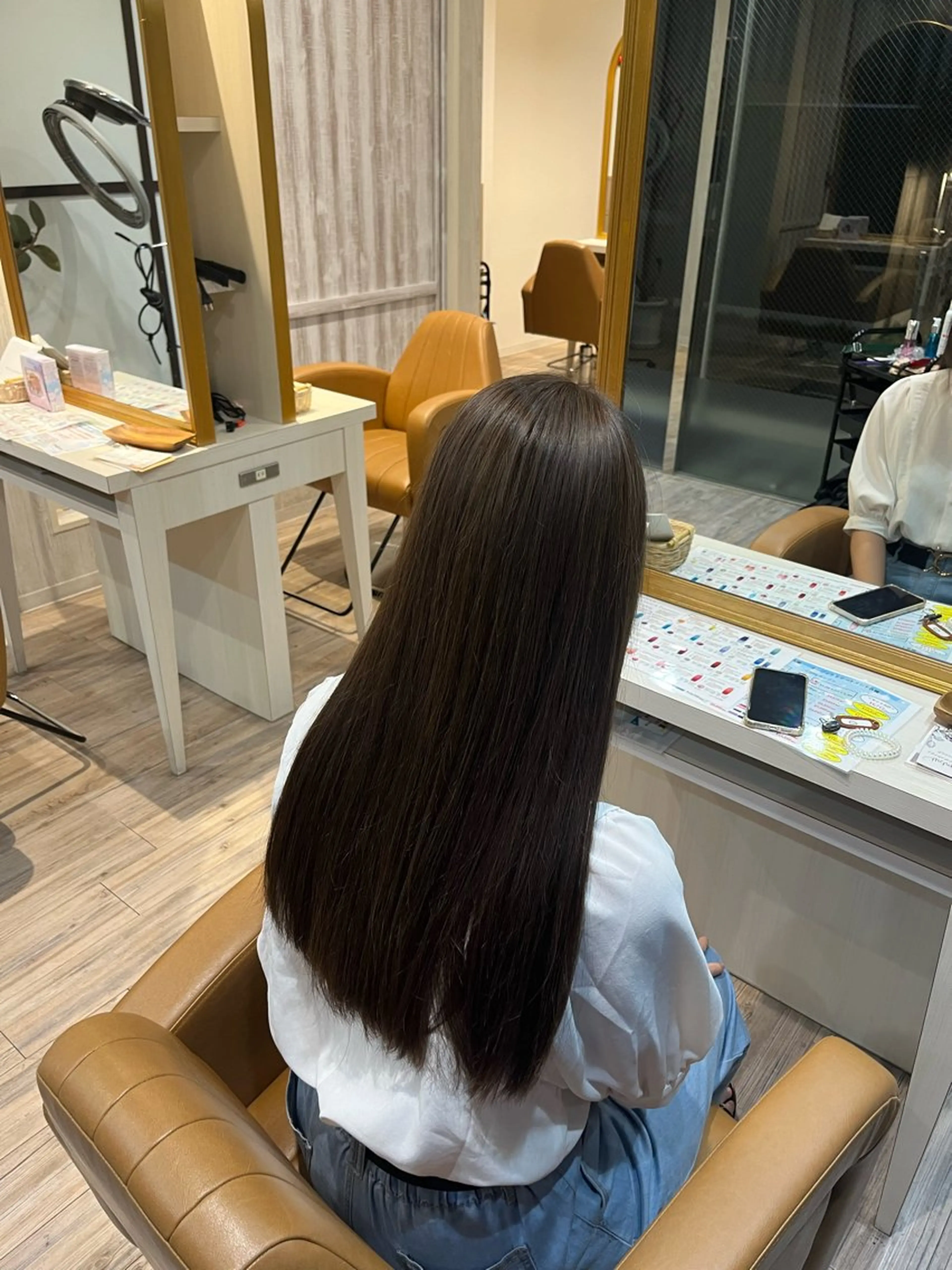 ロング カラー アッシュ アッシュブラウン ブラウンカラー 透明感カラー オレンジ ブリーチなしWカラー レイヤー/Rickyのヘアスタイル