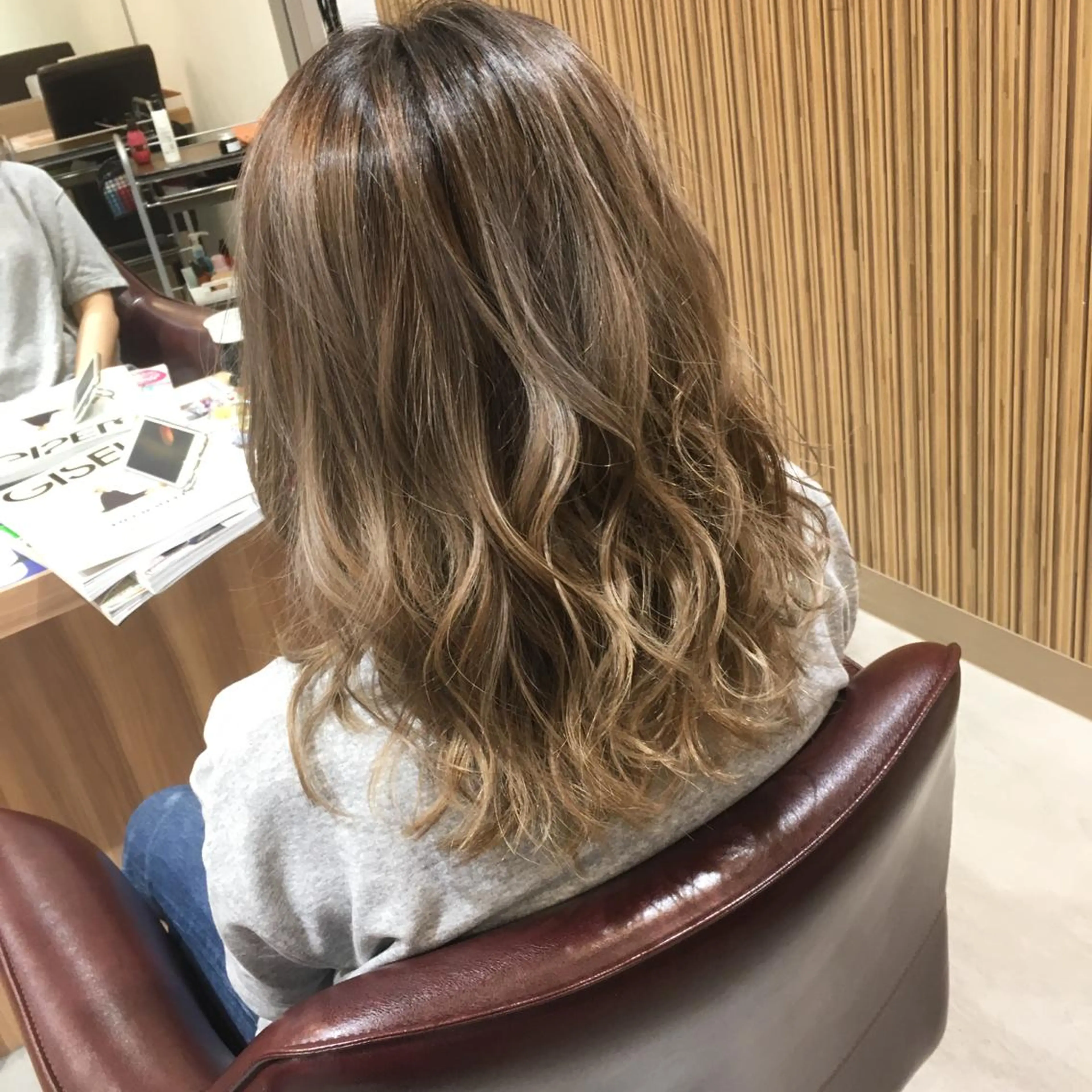 セミロング 城領 直輝のヘアスタイル