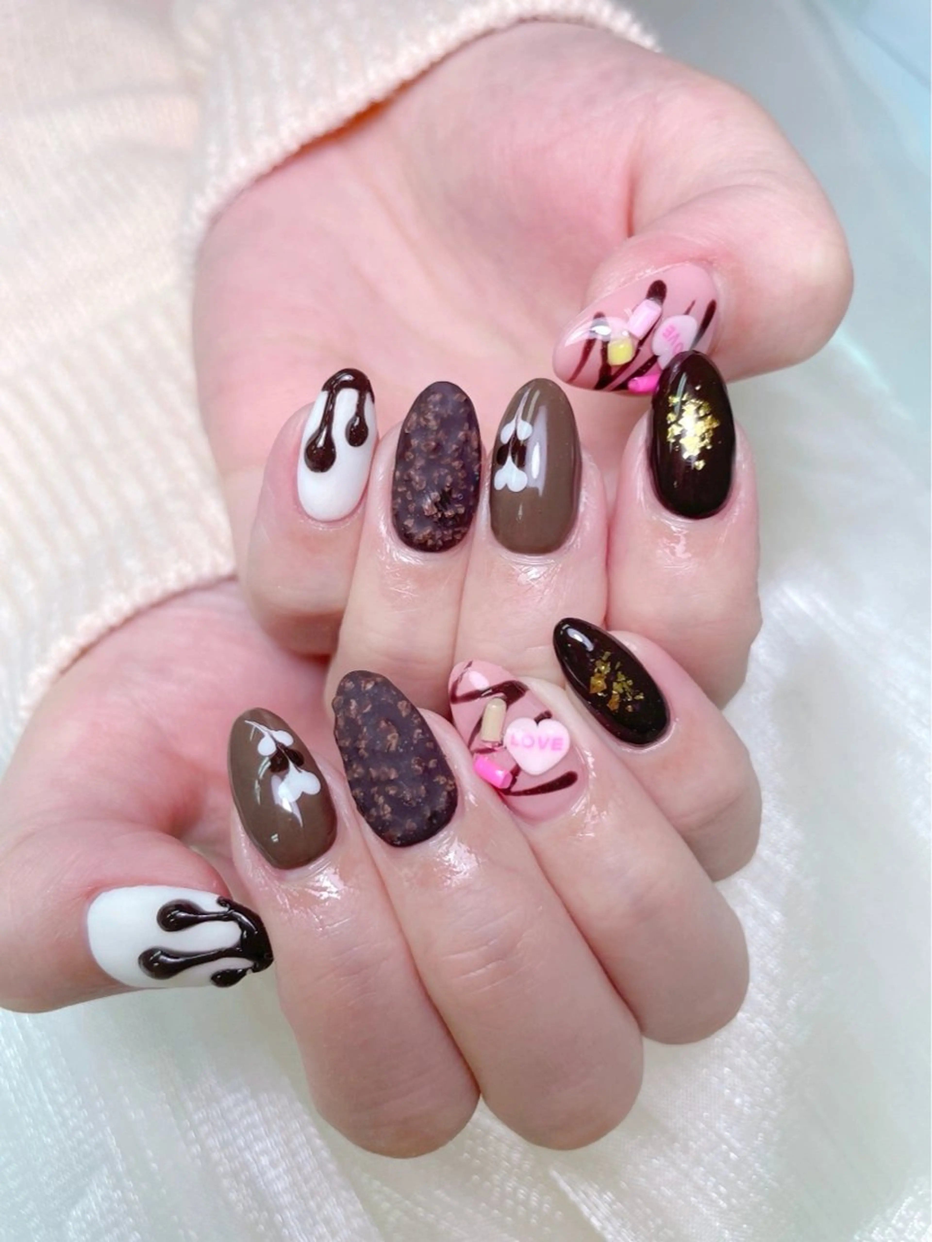 ネイル lucky nail 歌舞伎町のネイルデザイン