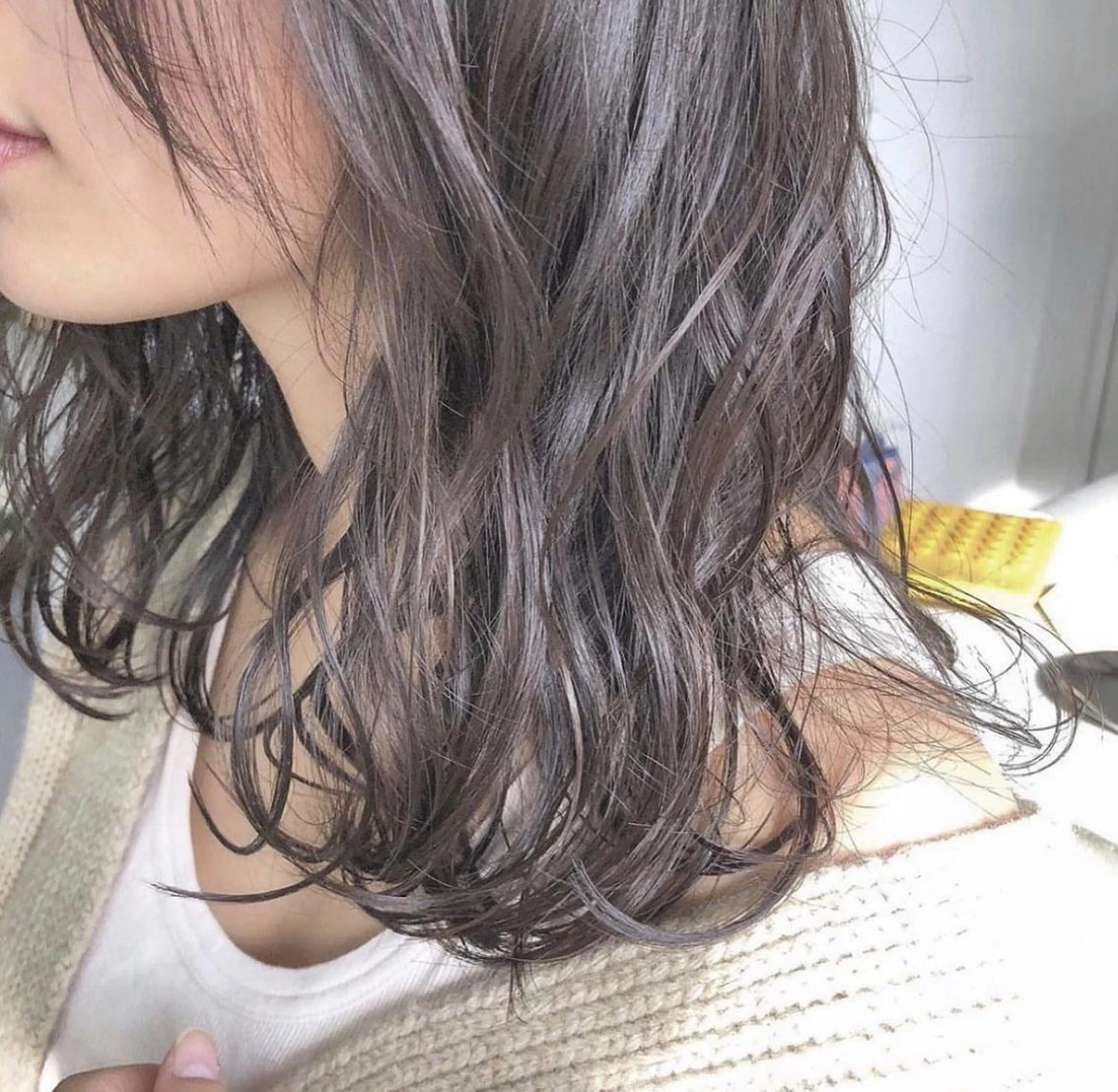 セミロング パーマ レイヤー/パーマ 透明感カラー倉持弘人のヘアスタイル