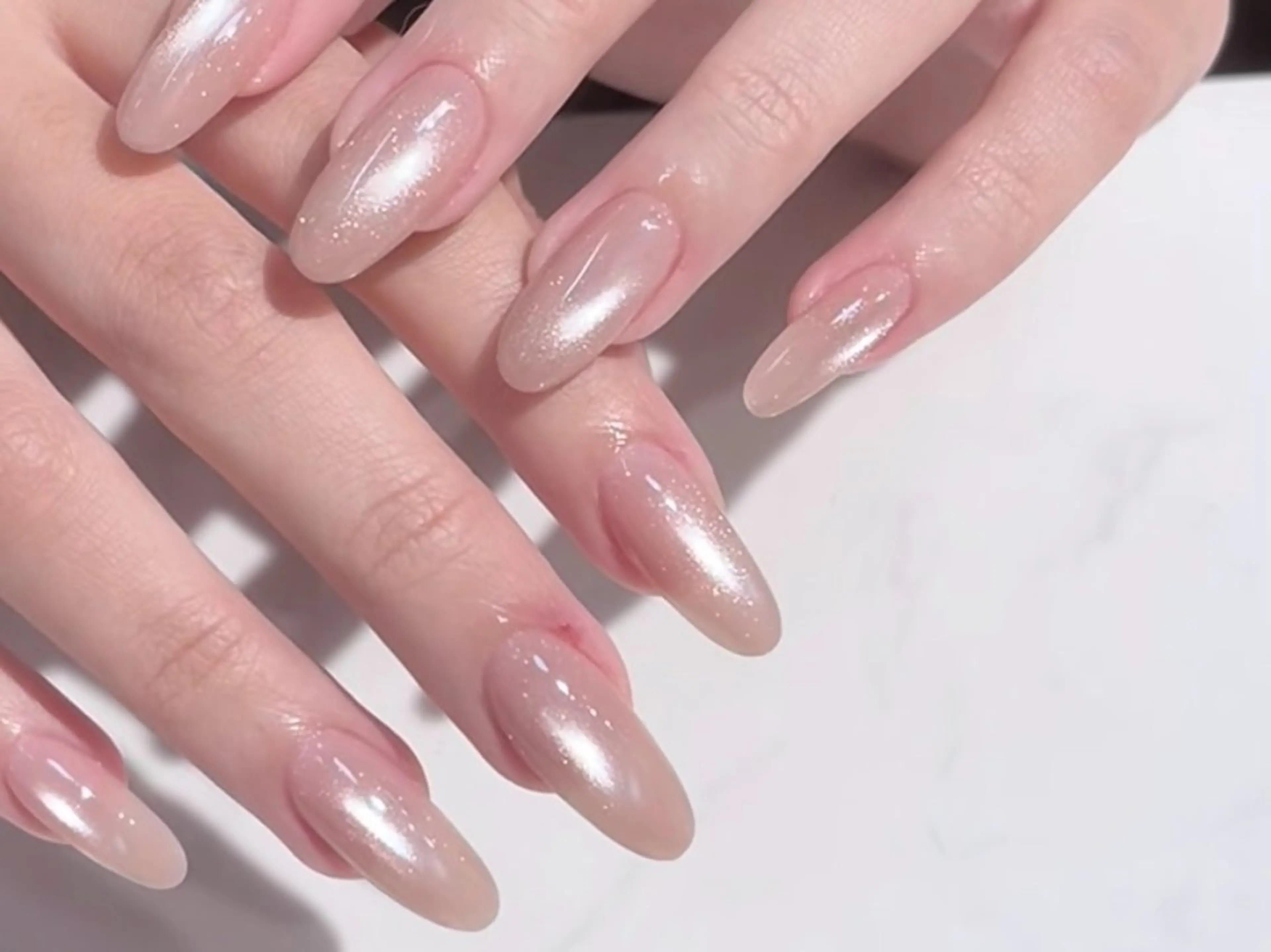 ミディアム ハンドネイル Atelier nail salonのネイルデザイン