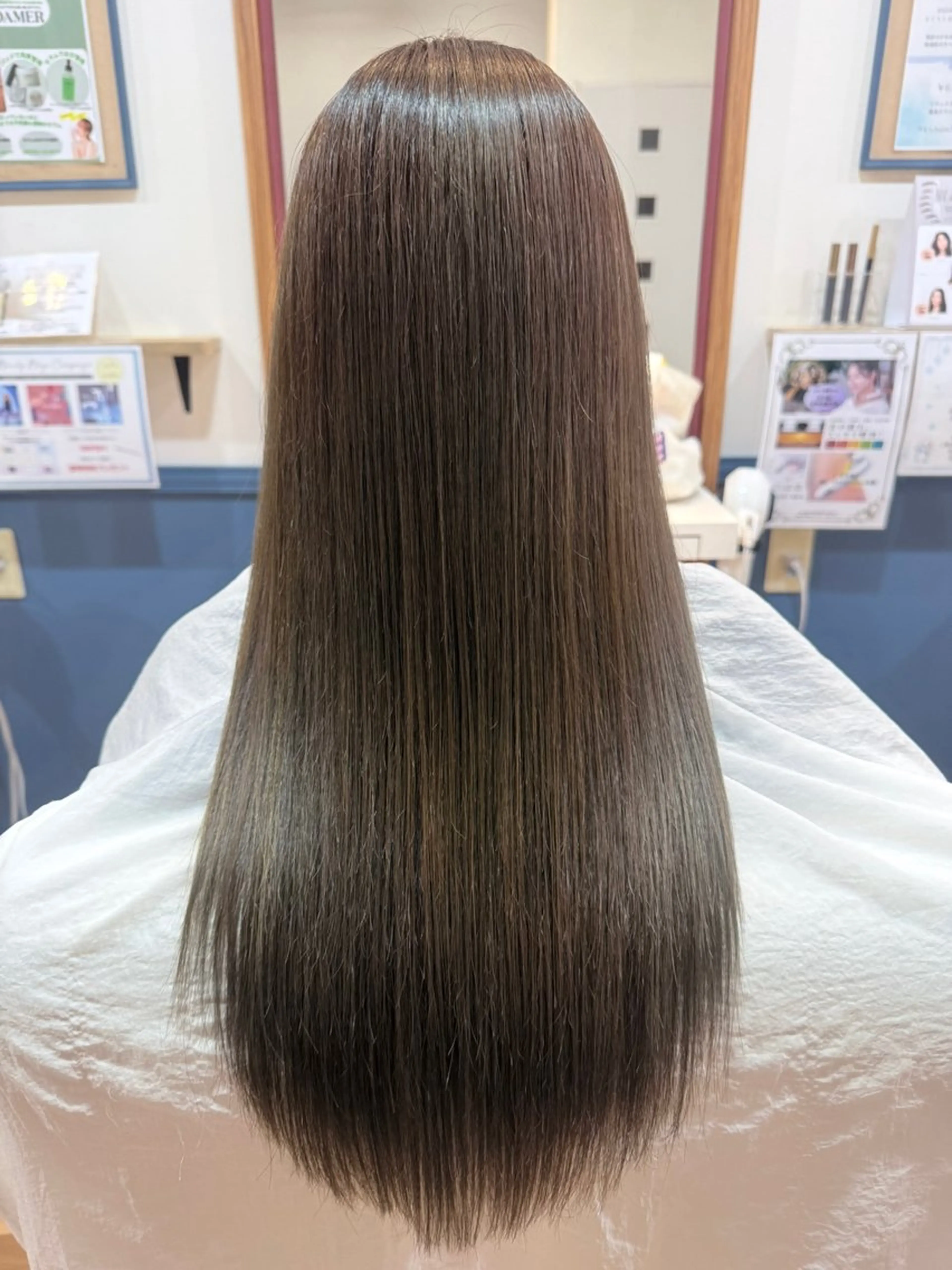 ロング アッシュ カット トリートメント ヘッドスパ 芦原 愛弓のヘアスタイル