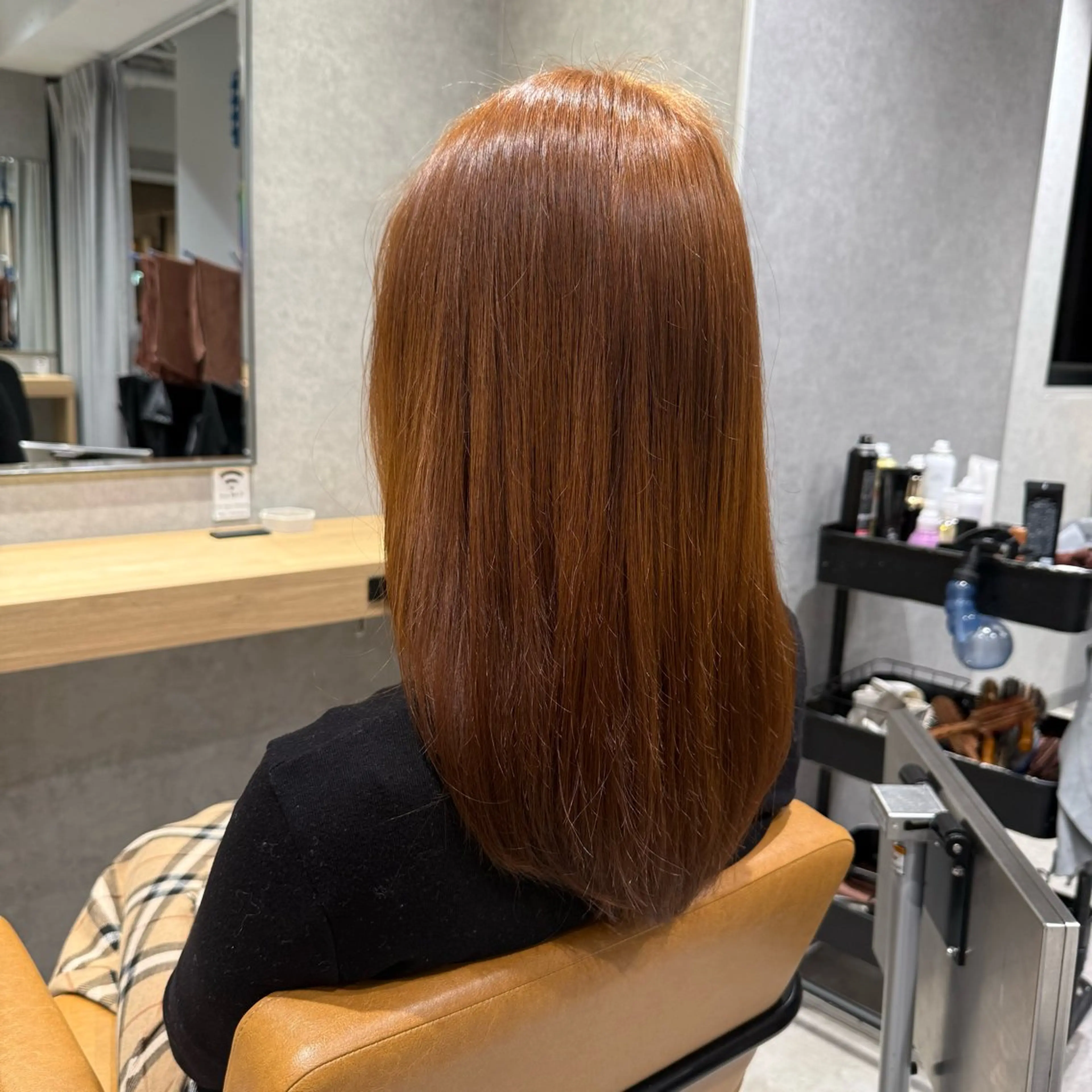 セミロング ヘアカラー YUZU 🤖💎のヘアスタイル