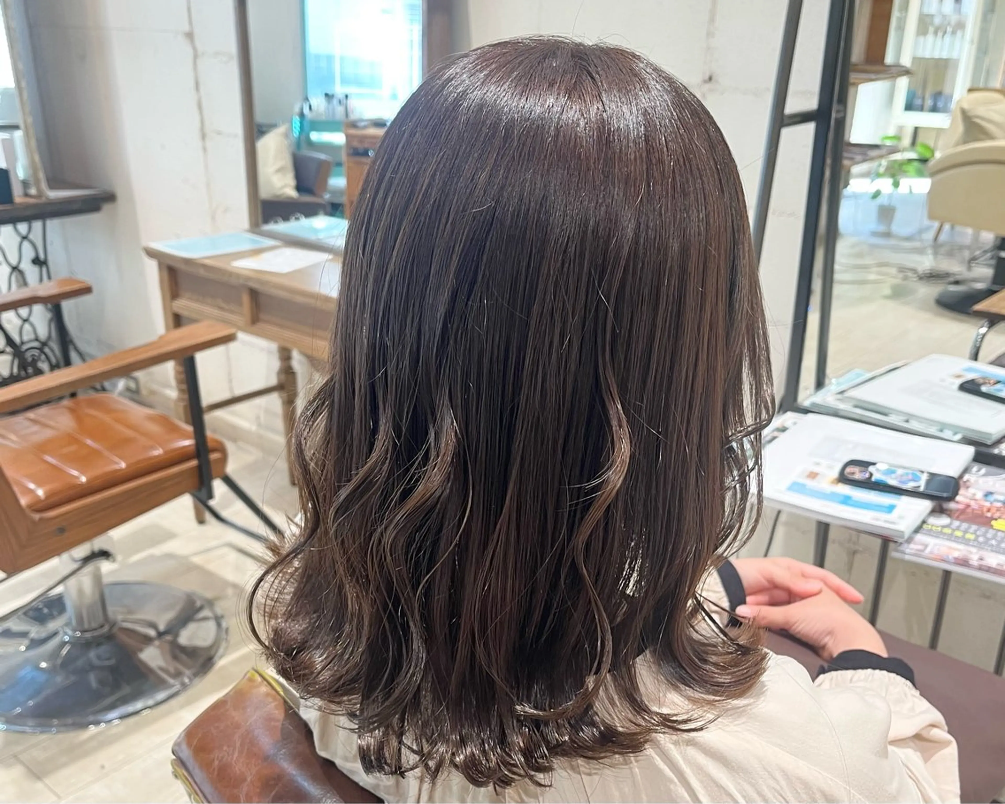 セミロング カラー ブラウンカラー ヘアカラー さとう ちほみ🐼のヘアスタイル