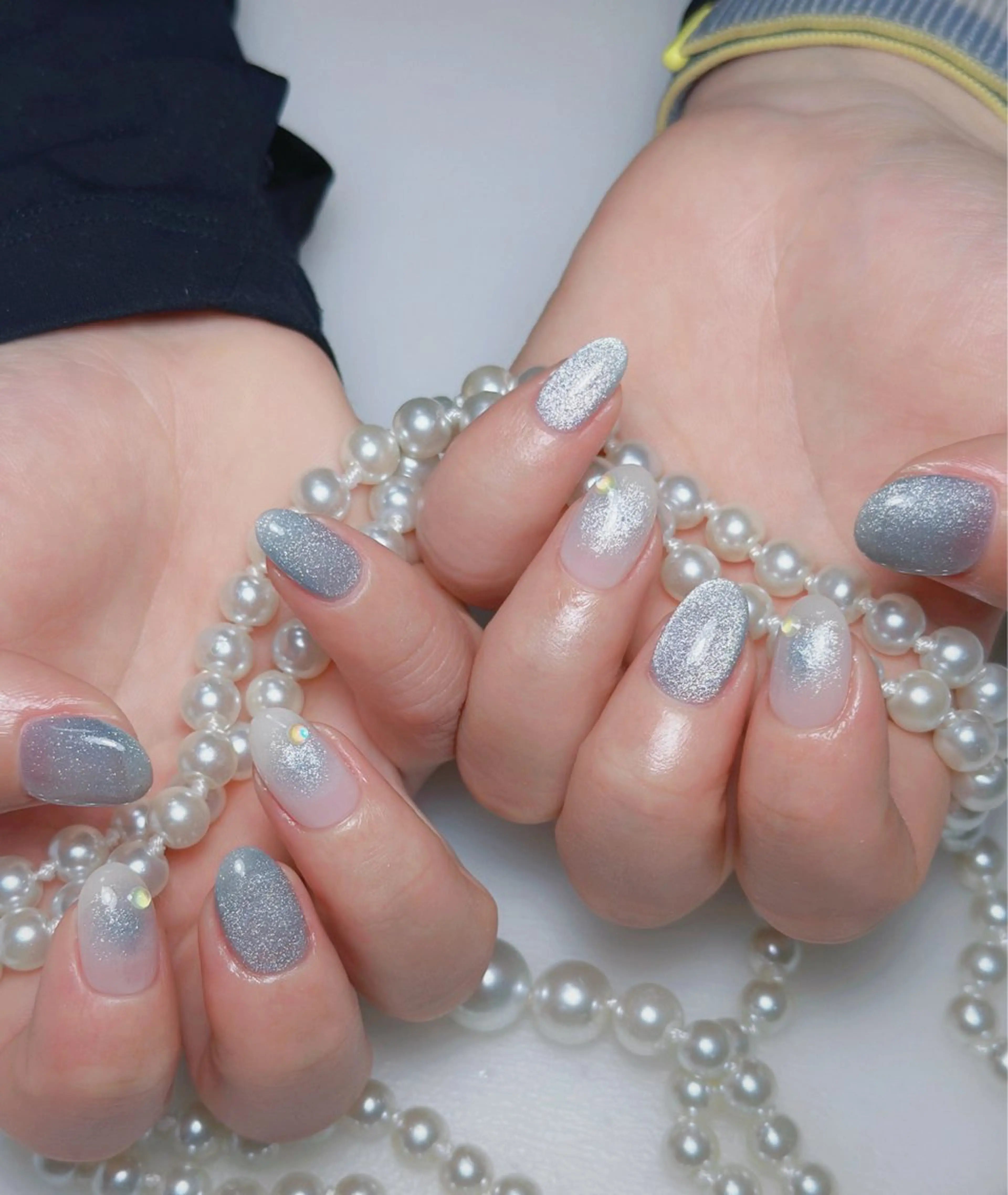 ネイル オーロラネイル 長さ出し フットネイル 韓国ネイル ラメ(グリッター) 👍thumbs up nail👍のネイルデザイン