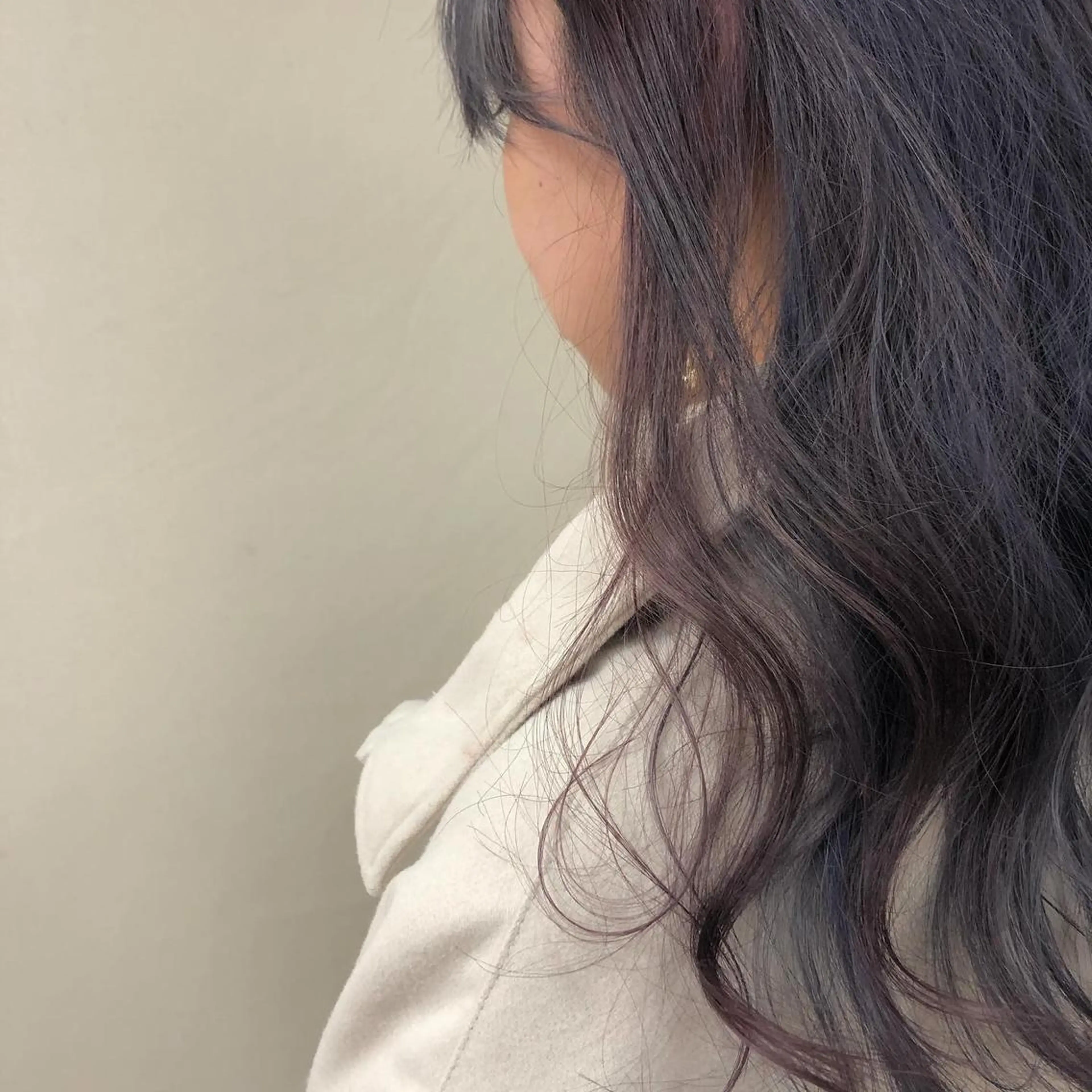 カラー ambellir 山本伽椰のヘアスタイル