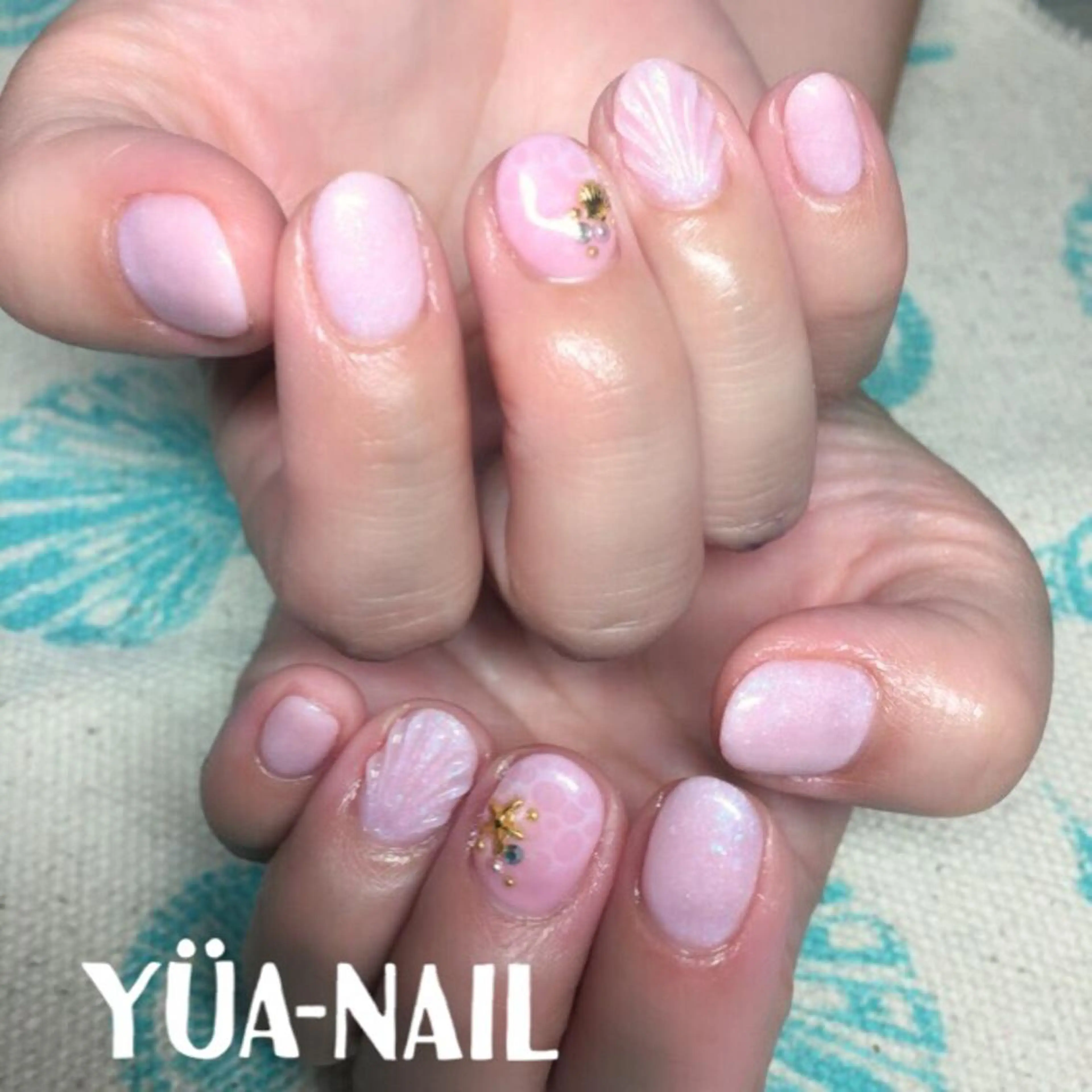 ネイル YÜA NAILのネイルデザイン