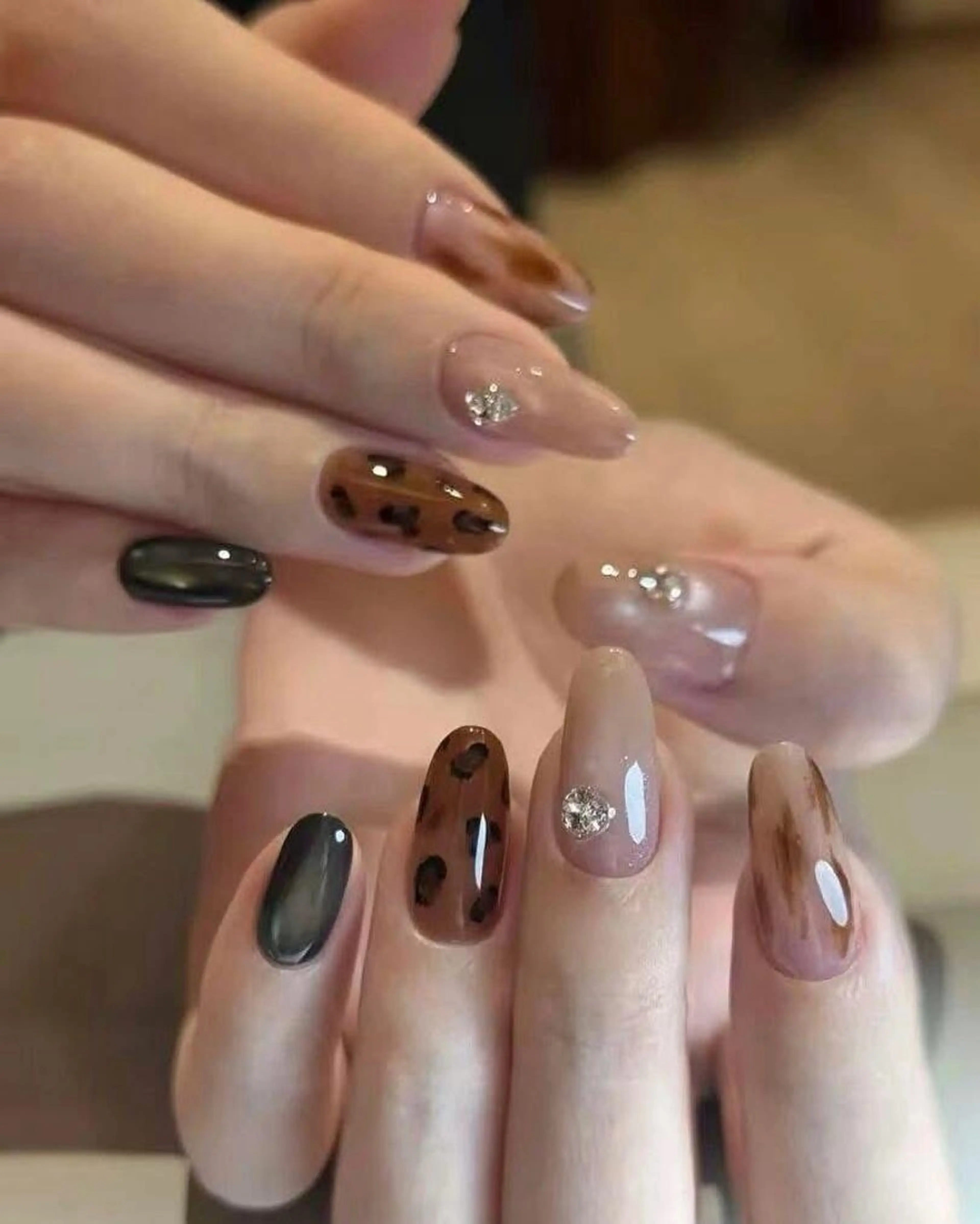 ネイル ハンドネイル Hina ネイルサロンのネイルデザイン