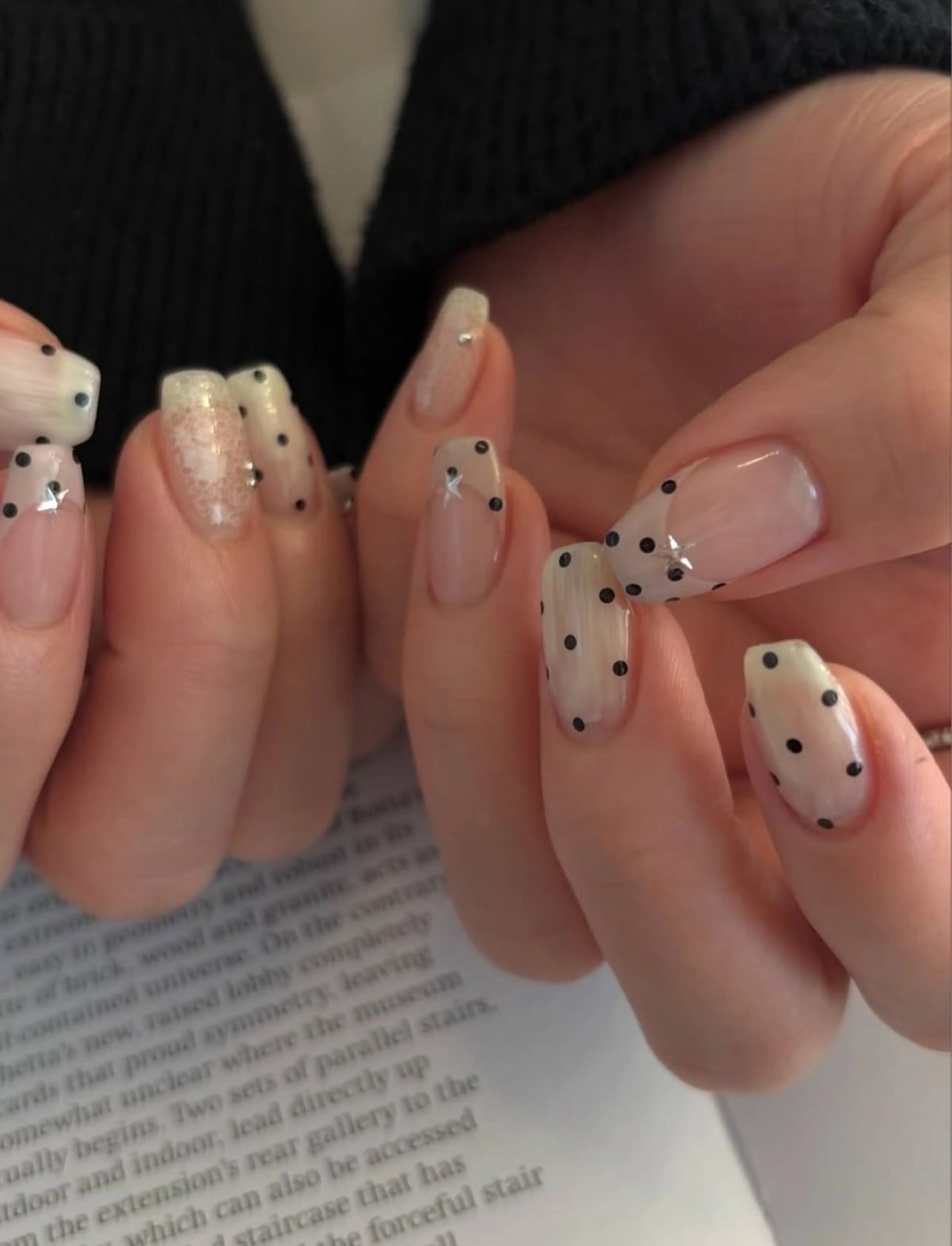 ネイル 韓国ネイル 持ち込み ニュアンスネイル ネイルチップ 冬ネイル RINN ANA.CHUOのネイルデザイン