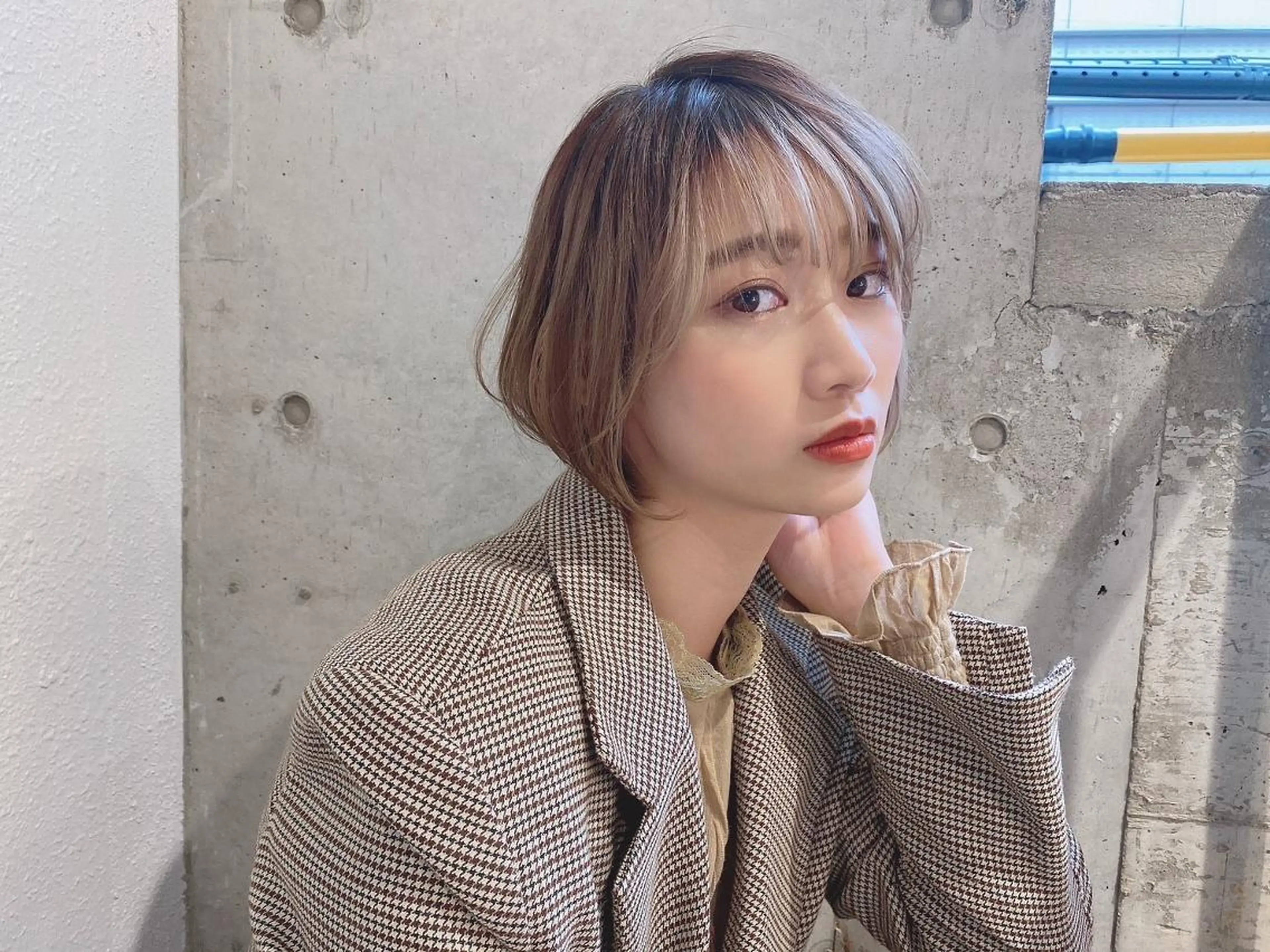 ミディアム ルービック 梅田茶屋町店のヘアスタイル