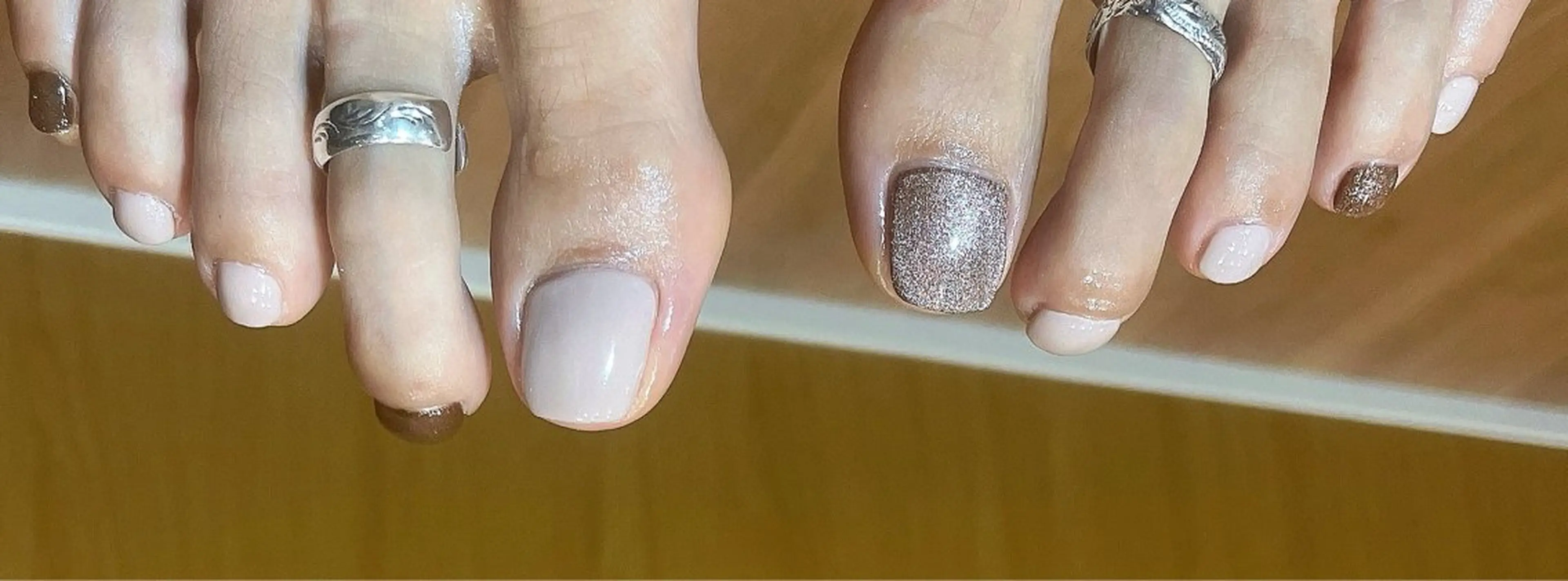 ネイル フットネイル liberté所属・liberté🫧 新小岩のネイルデザイン