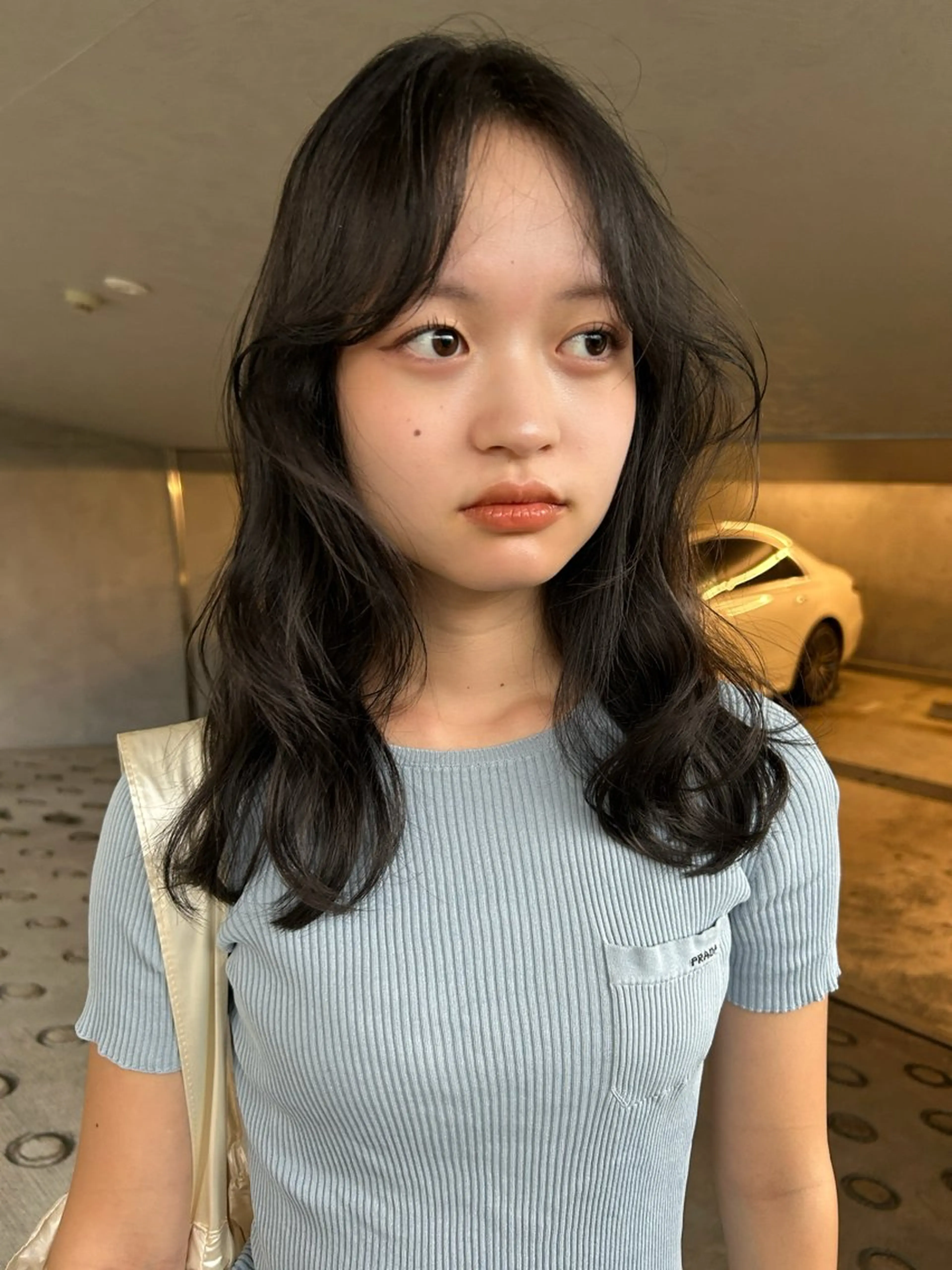 セミロング レイヤーカット カット トリートメント niina suzukiのヘアスタイル