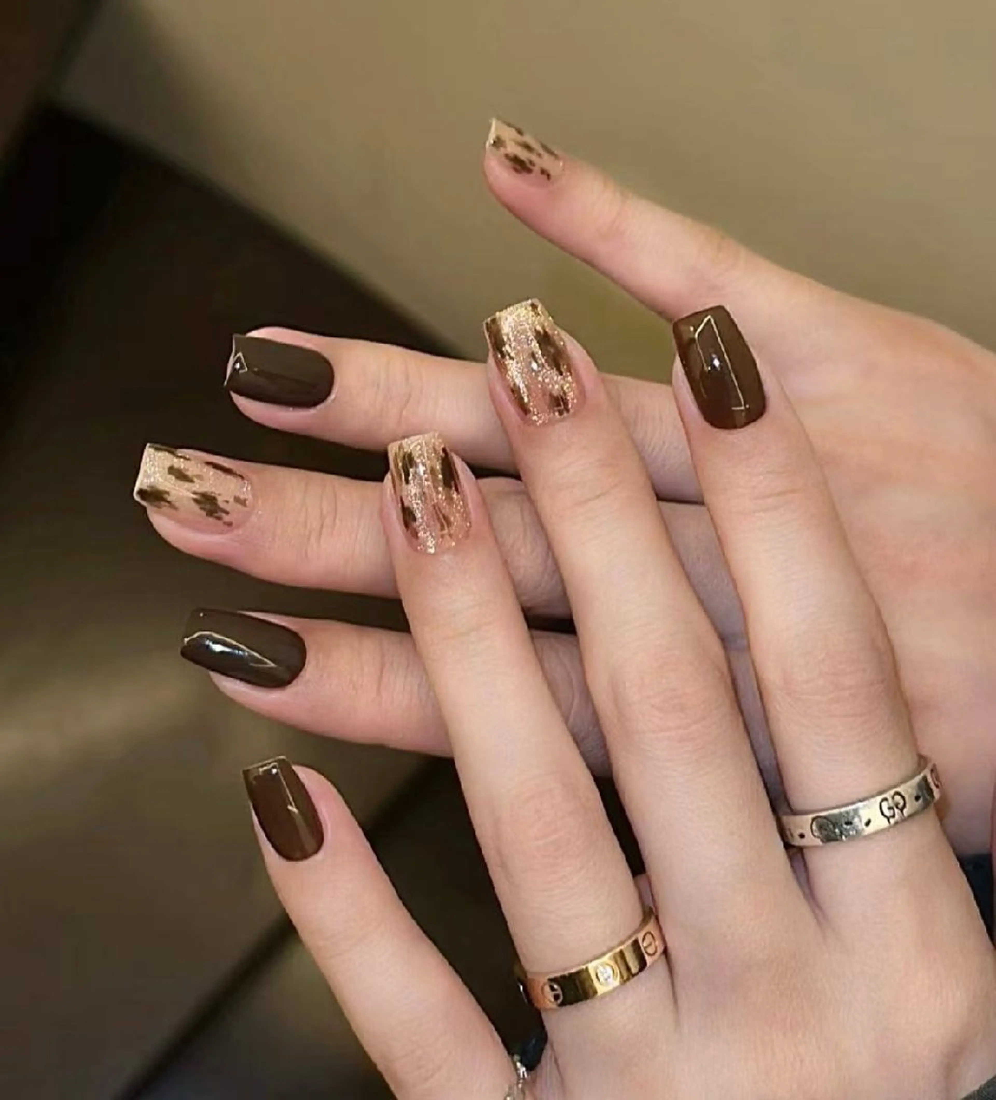 ネイル マグネットネイル 持ち込み オフィスネイル シンプルネイル ワンホンネイル 佐田 美香のネイルデザイン