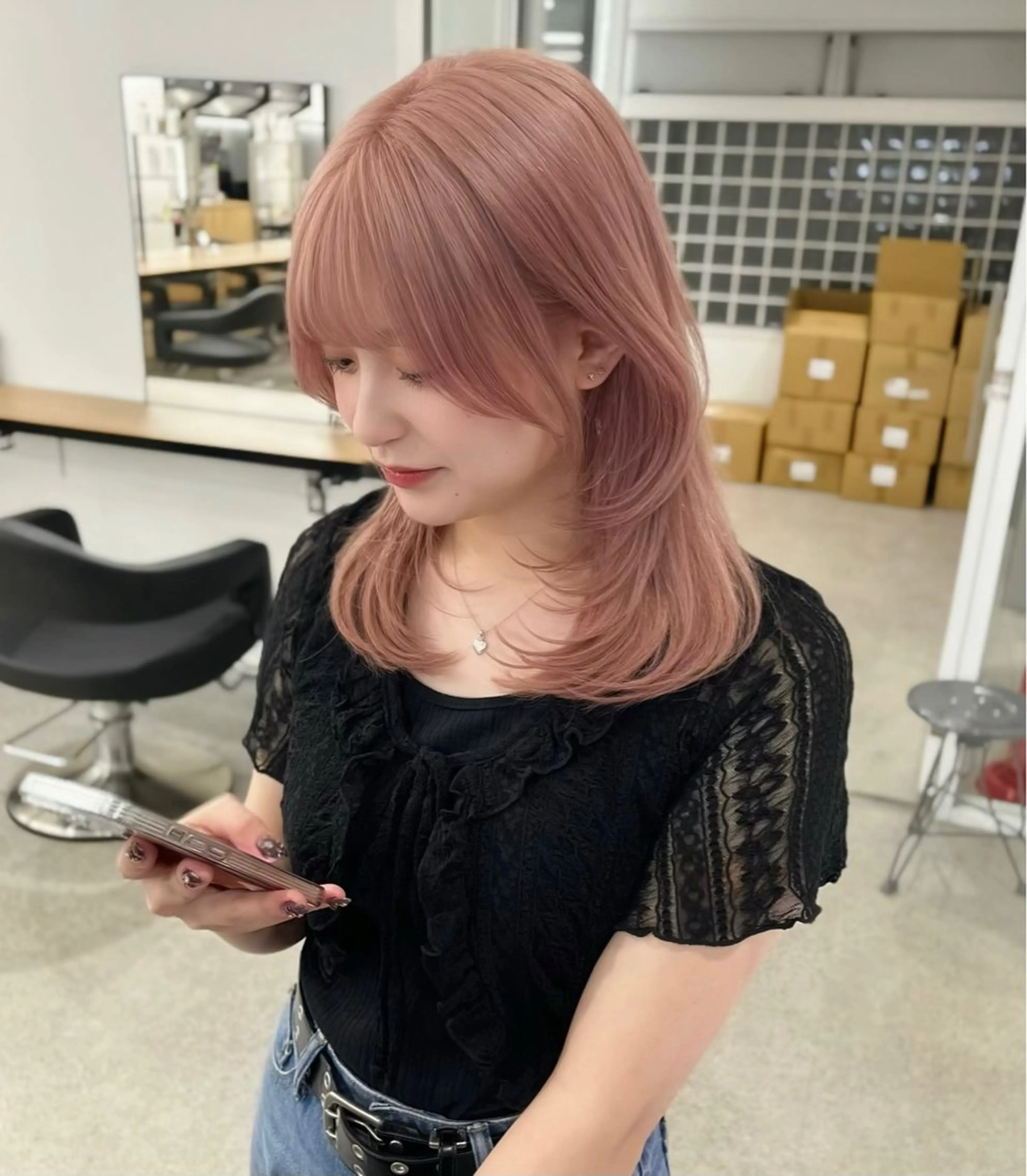 セミロング カラー ベージュカラー ピンクカラー ピンクベージュ カット ヘアカラー 縮毛矯正/ハイトーン /パーマ/せき🧸のヘアスタイル