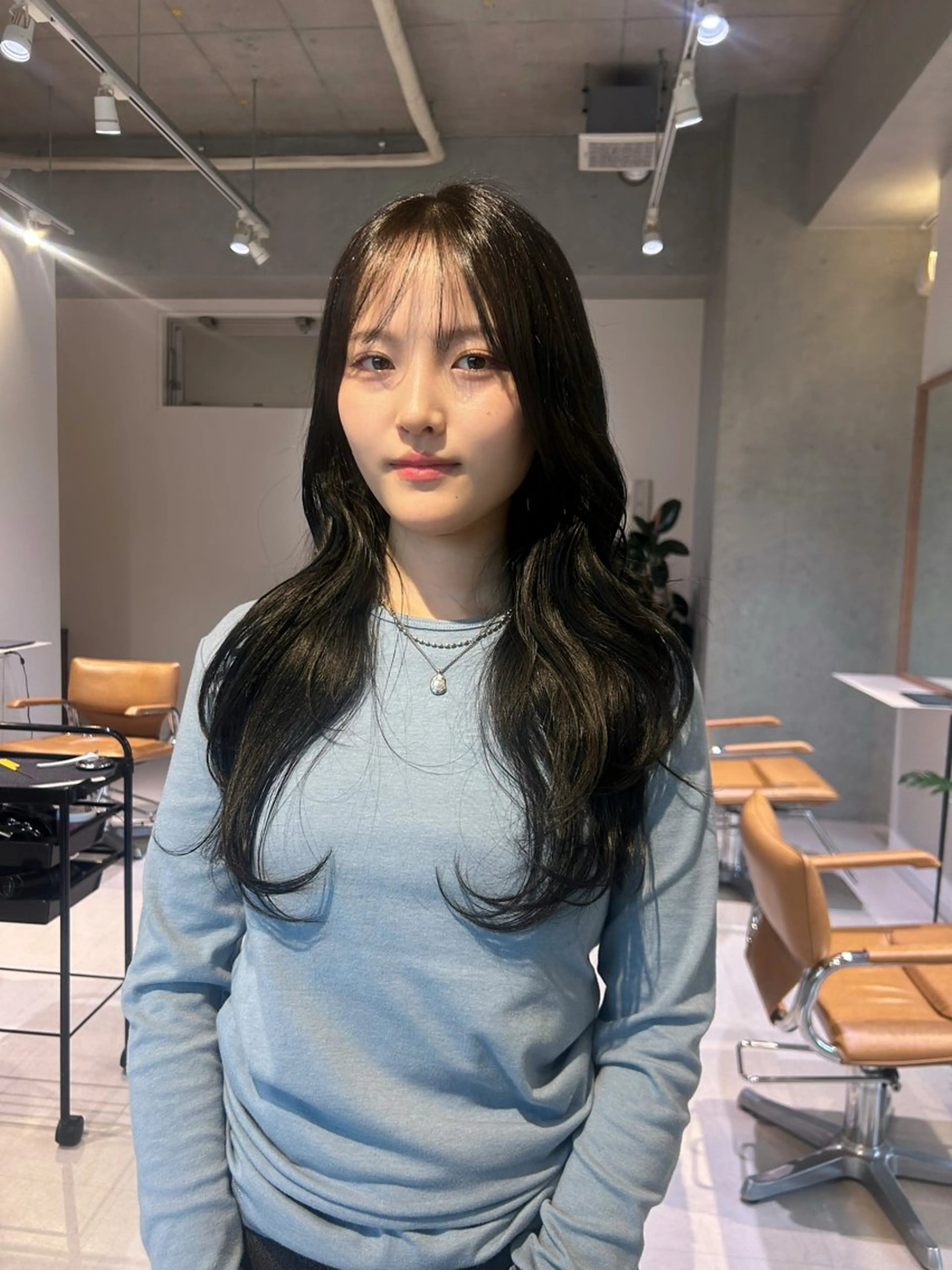 ロング ヘアカラー トリートメント レイヤーカット/ツヤ 縮毛矯正/アチワのヘアスタイル