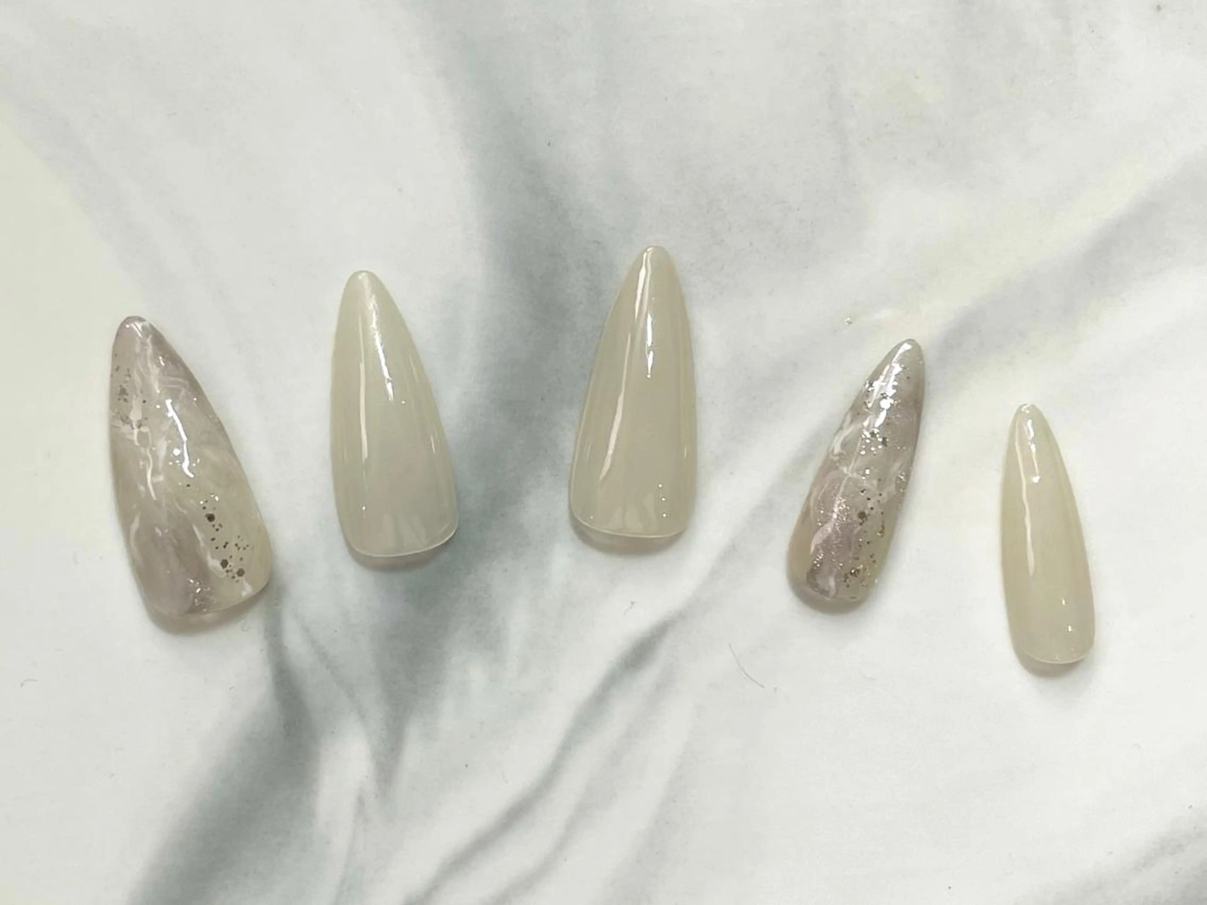 ネイル Neige 𓂃 aiのネイルデザイン